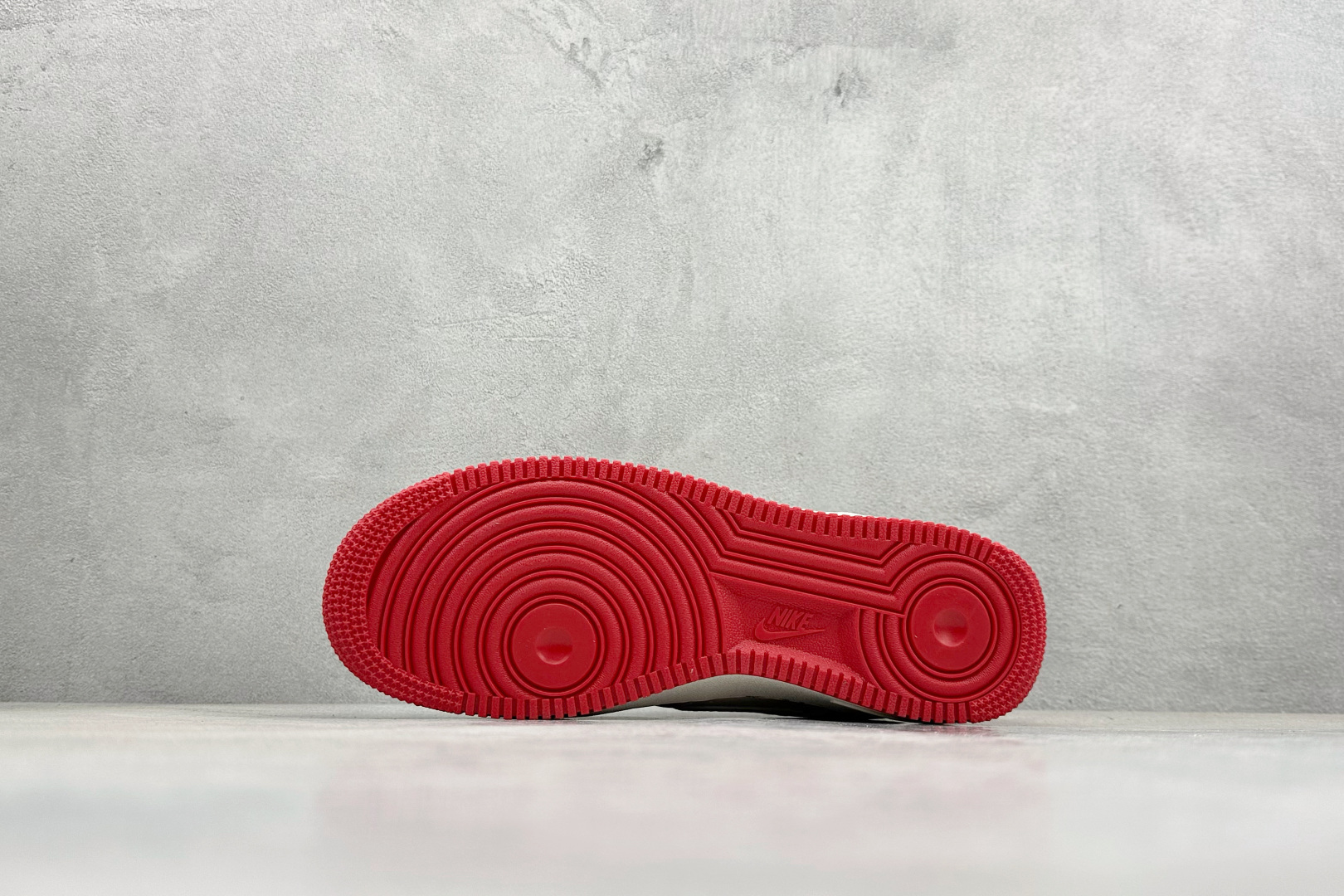 SC版NIke Air Force 1 '07 Low “马年限定--福韵米红” 空军一号低帮 运动鞋 休闲鞋 NH0601-502