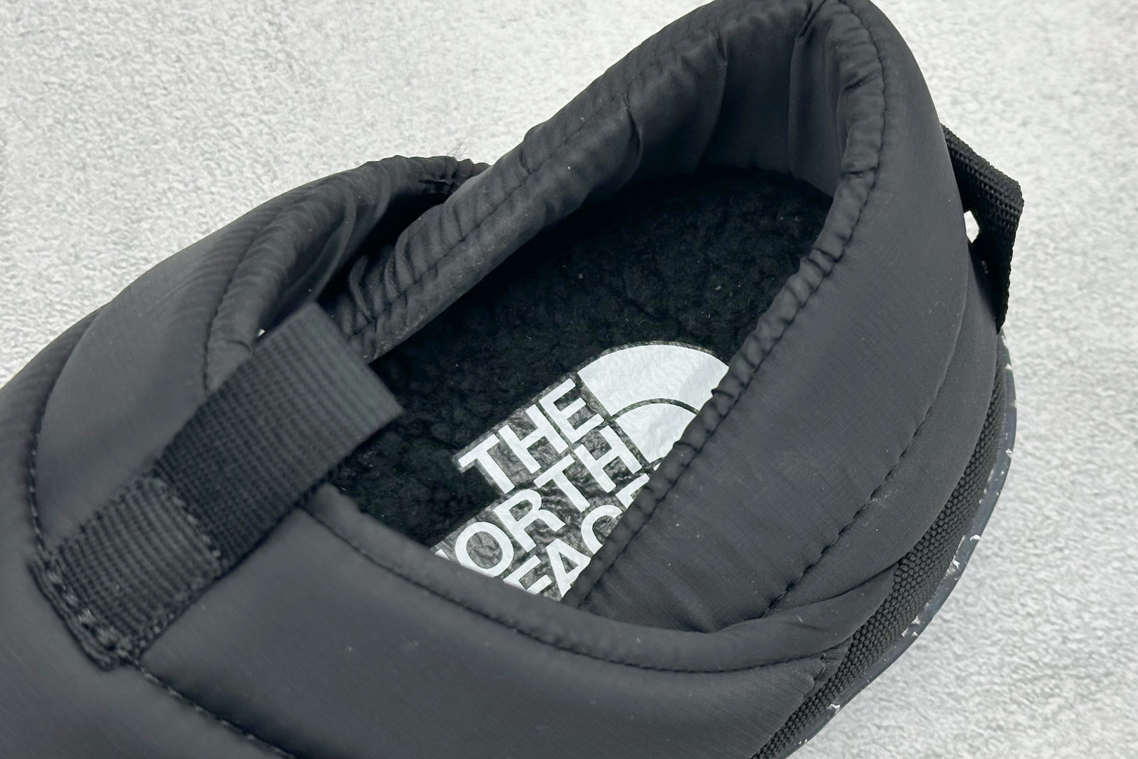 The North M Nuptse Mule 北面舒适耐磨透气低帮生活鞋 NFOA5G2FKY4-085-Top High Quatity Cheap Sneakers Fashion Clothing Clothes Bags handbags Shoes of all Brand wholesale With The best Quality And Beautiful Price from China Factory Chinese suppliers wholesaler seller The North M Nuptse Mule 北面舒适耐磨透气低帮生活鞋 NFOA5G2FKY4-085