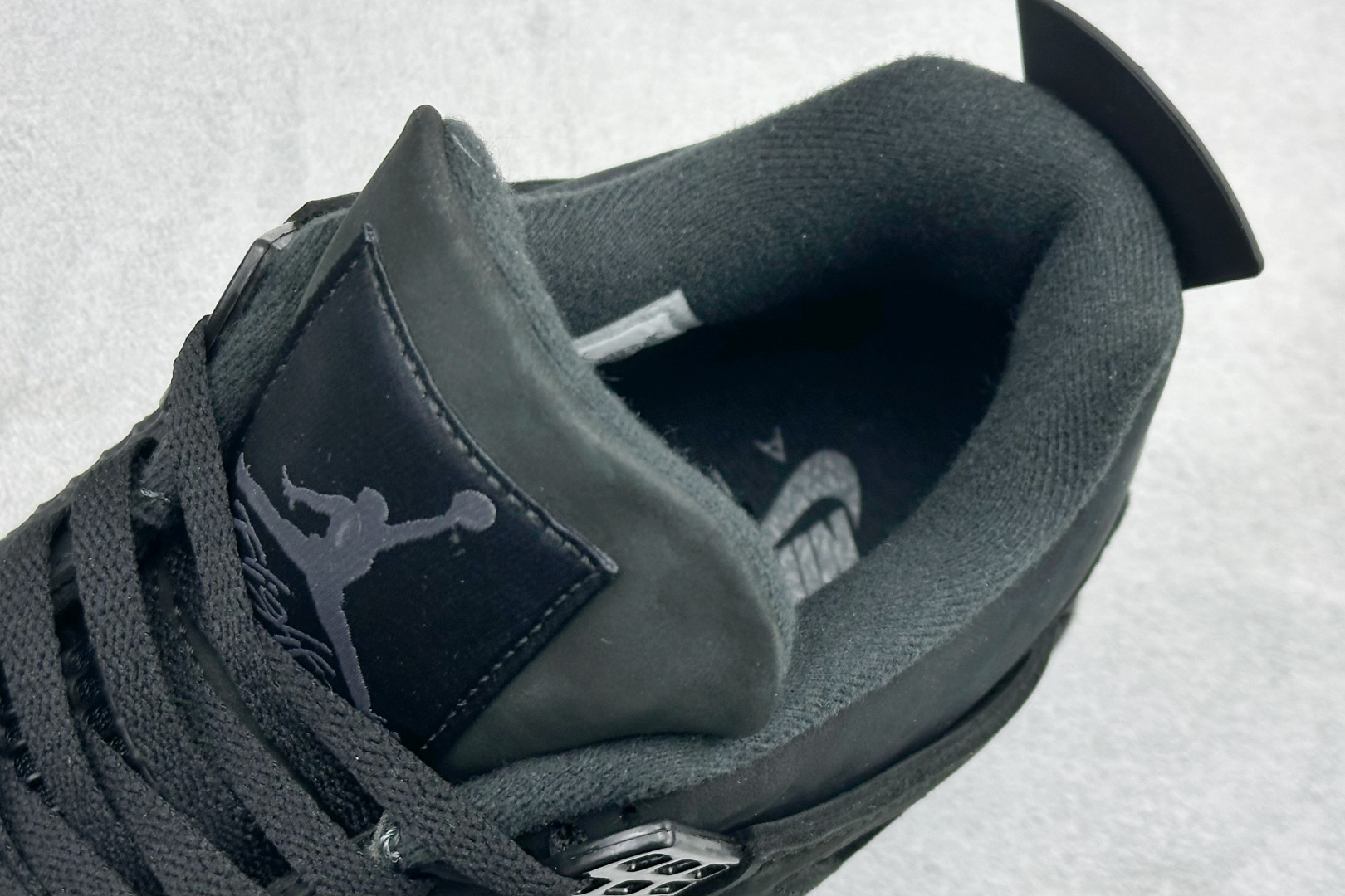 巅峰版Air Jordan 4 Retro ”Black Cat” AJ4 乔4全新黑猫 FV5029-010