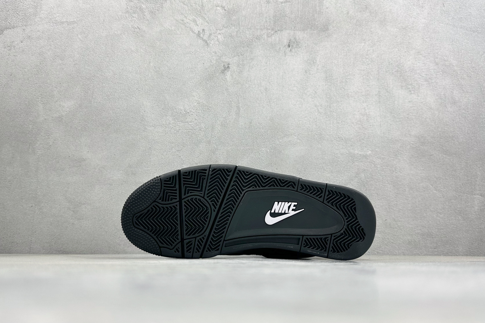巅峰版Air Jordan 4 Retro ”Black Cat” AJ4 乔4全新黑猫 FV5029-010