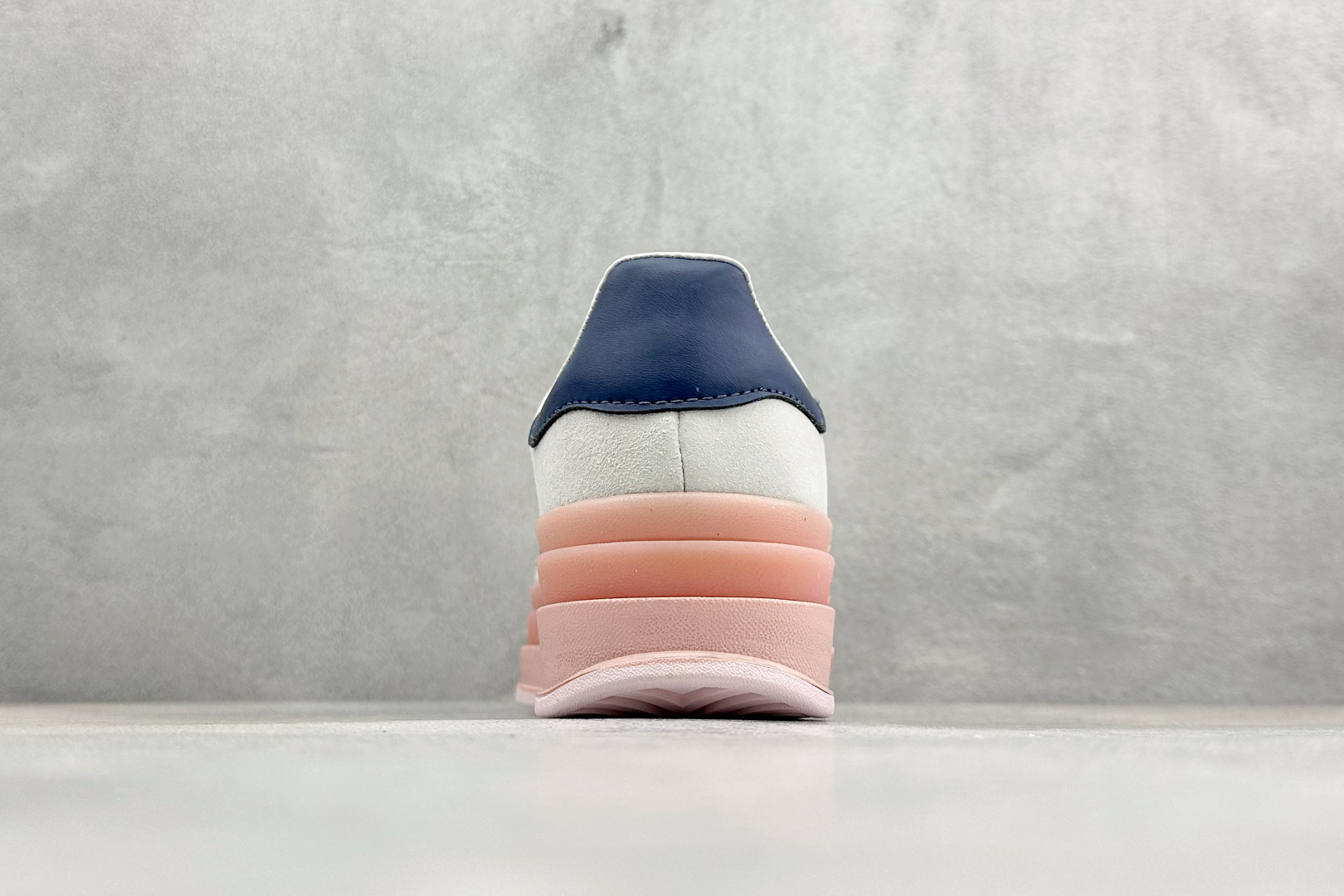 FX版Adidas Originals Gazelle Bold 三叶草厚底休闲防滑耐磨低帮板鞋 IE6508