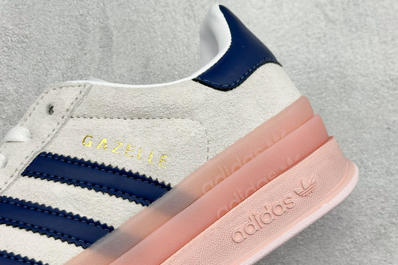 FX版Adidas Originals Gazelle Bold 三叶草厚底休闲防滑耐磨低帮板鞋 IE6508