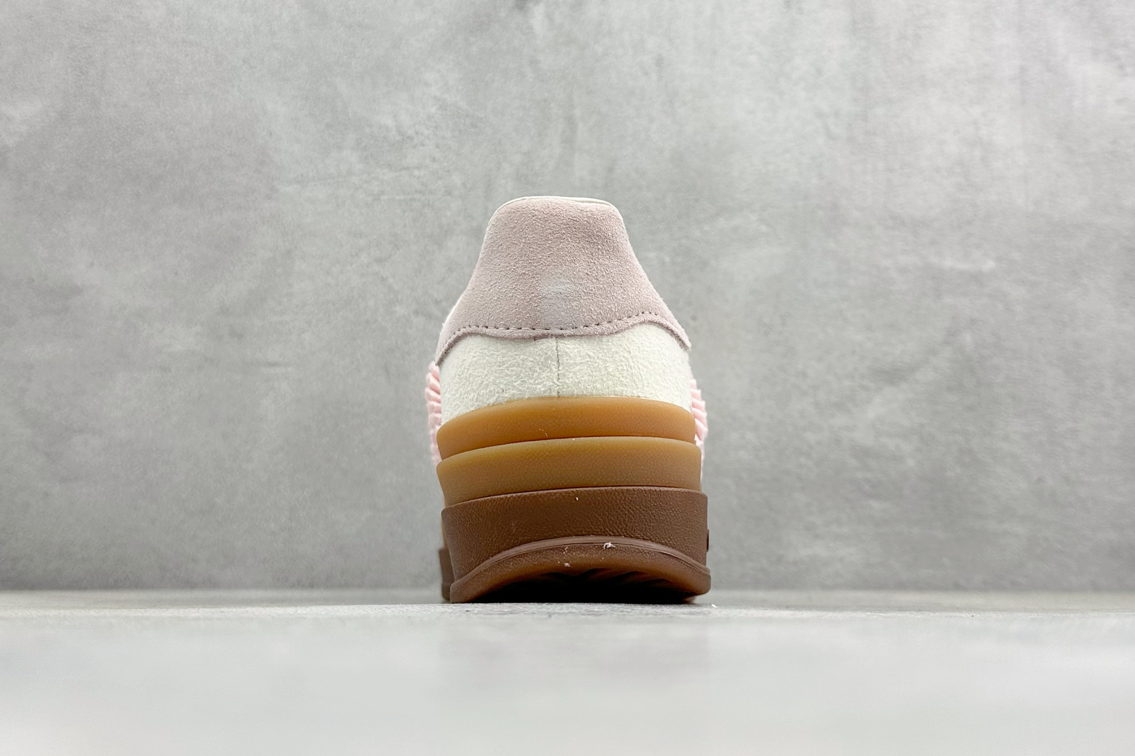 FX版Adidas Originals Gazelle Bold 三叶草厚底休闲防滑耐磨低帮板鞋 JR8374