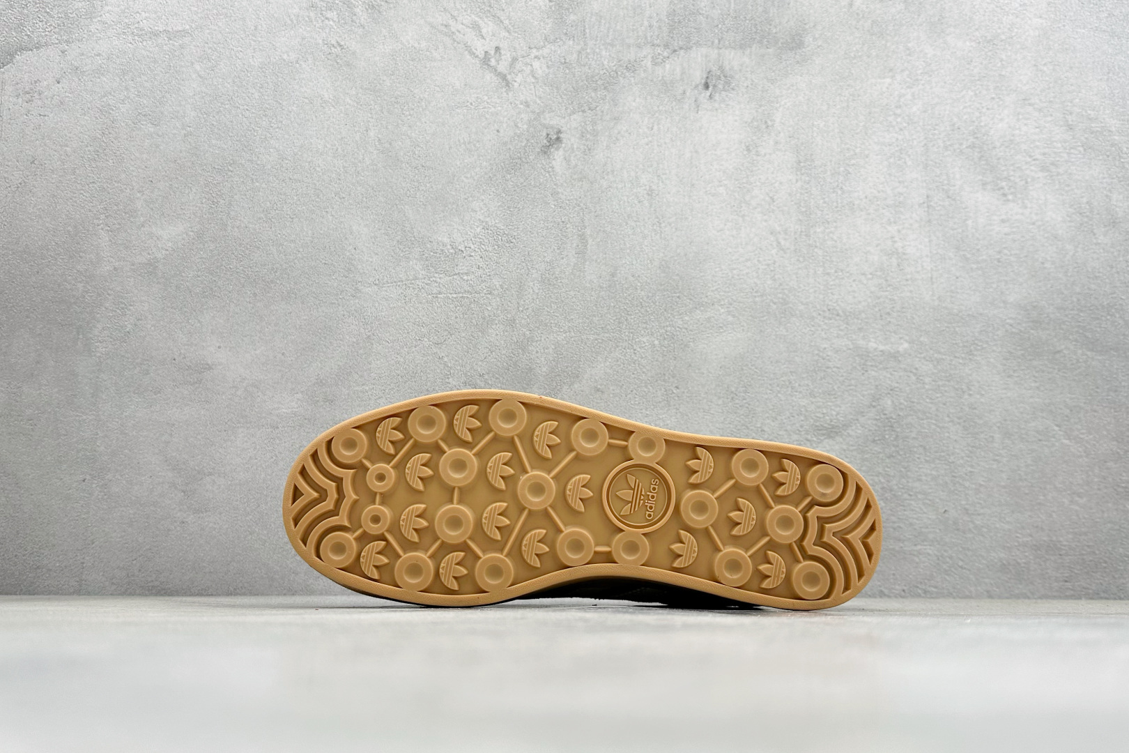FX版Adidas Originals Gazelle Bold 马年限定 三叶草厚底休闲防滑耐磨低帮板鞋 KJ4293