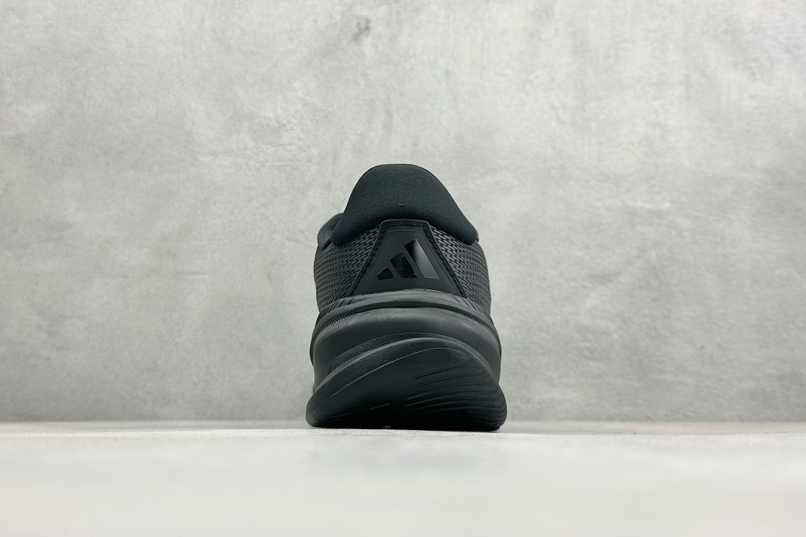Adidas Supernova Prima M 低帮透气休闲运动跑鞋 TE1696
