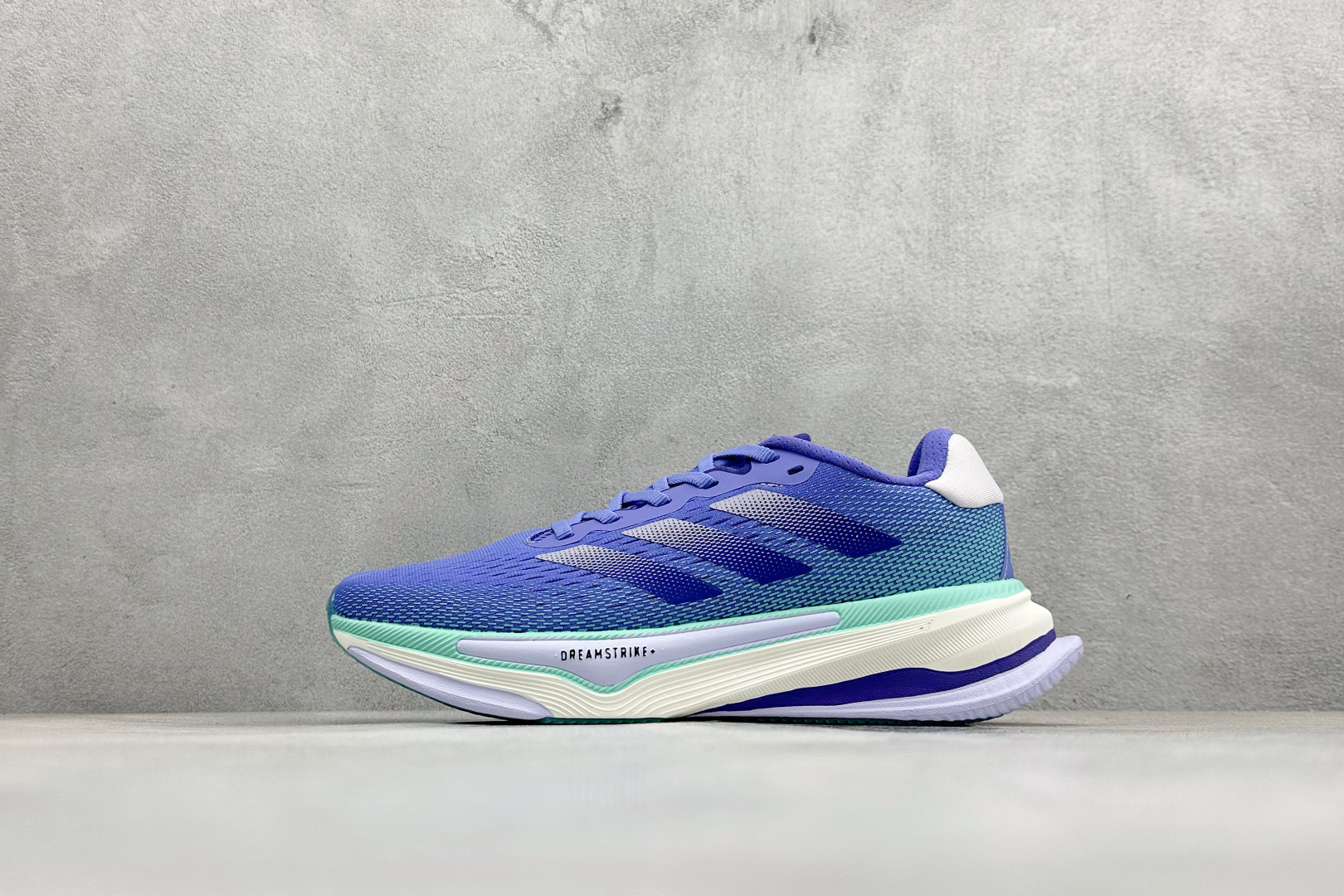 Adidas Supernova Prima M 低帮透气休闲运动跑鞋 TE1694
