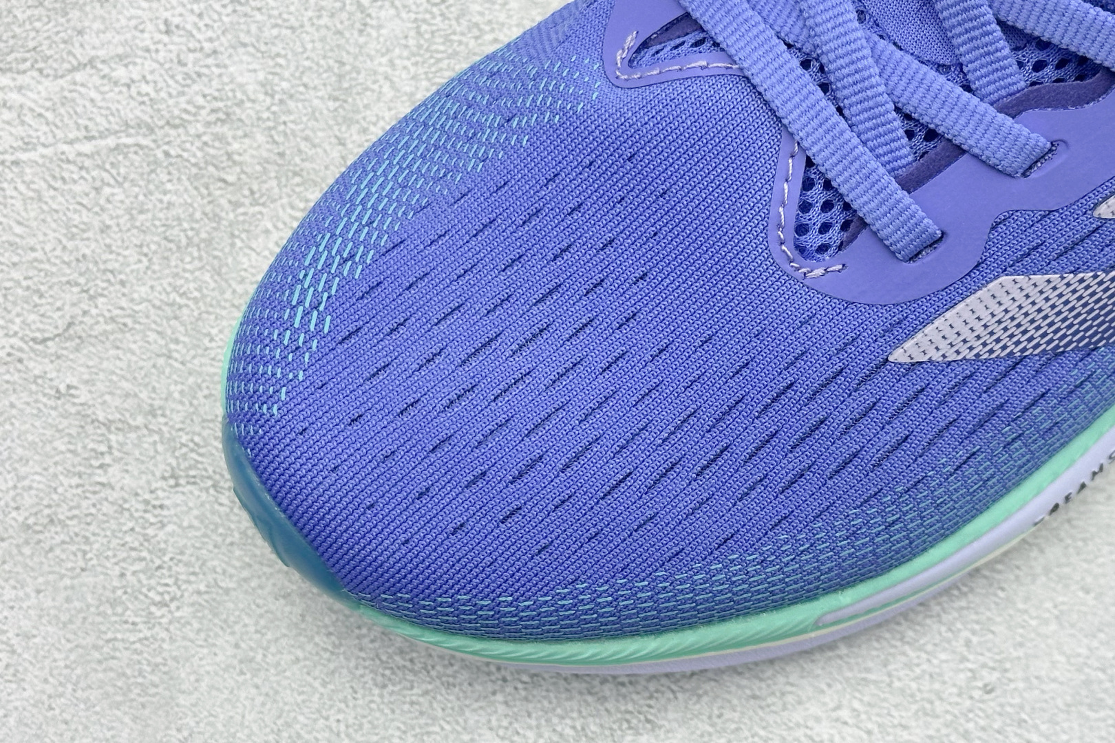 Adidas Supernova Prima M 低帮透气休闲运动跑鞋 TE1694