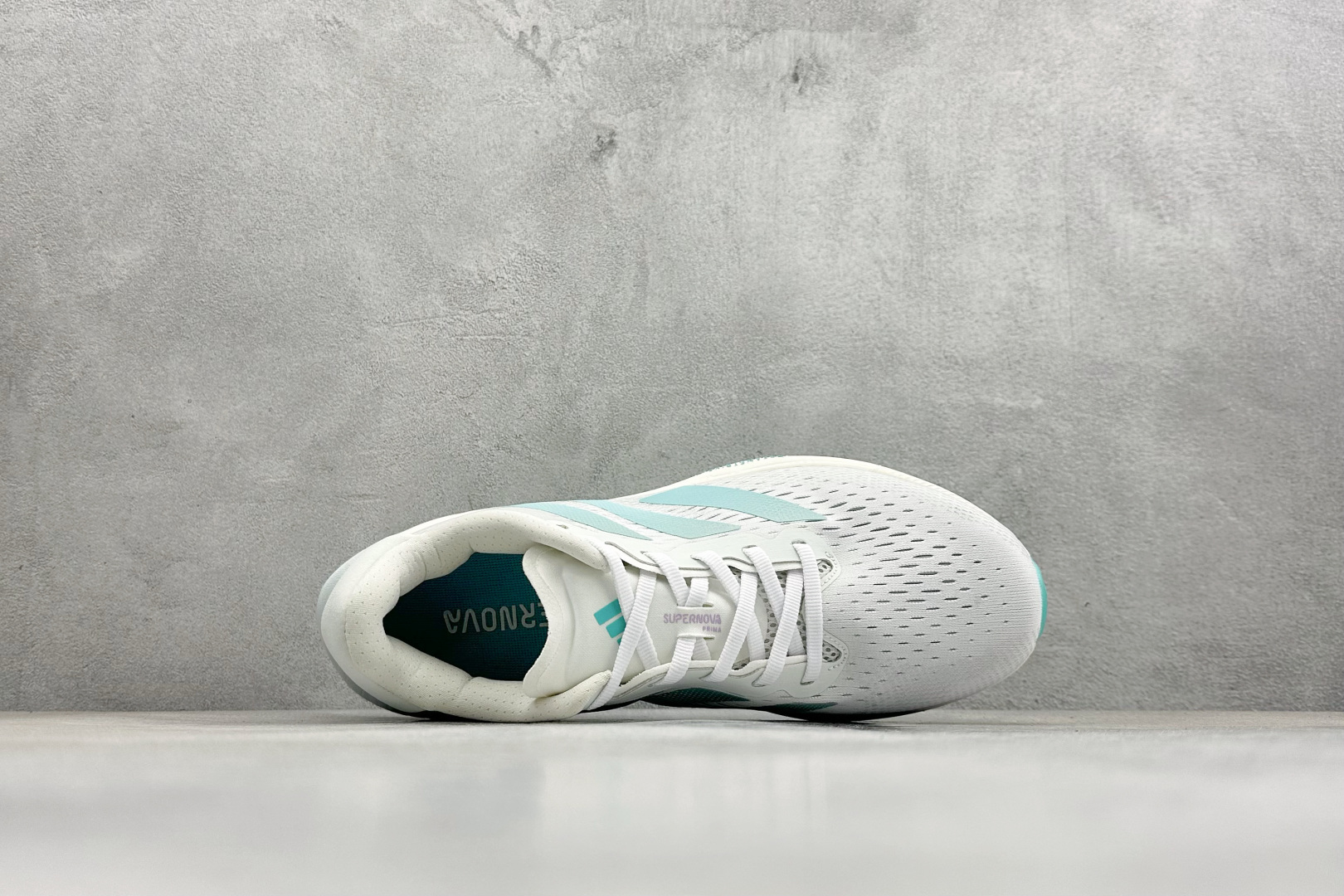 Adidas Supernova Prima M 低帮透气休闲运动跑鞋 TE1690
