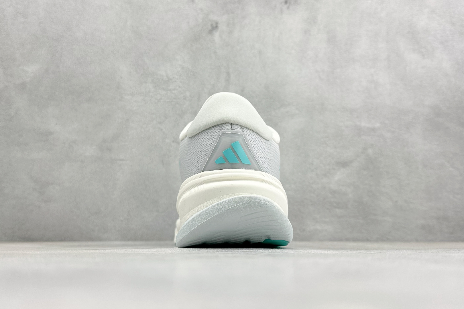 Adidas Supernova Prima M 低帮透气休闲运动跑鞋 TE1690