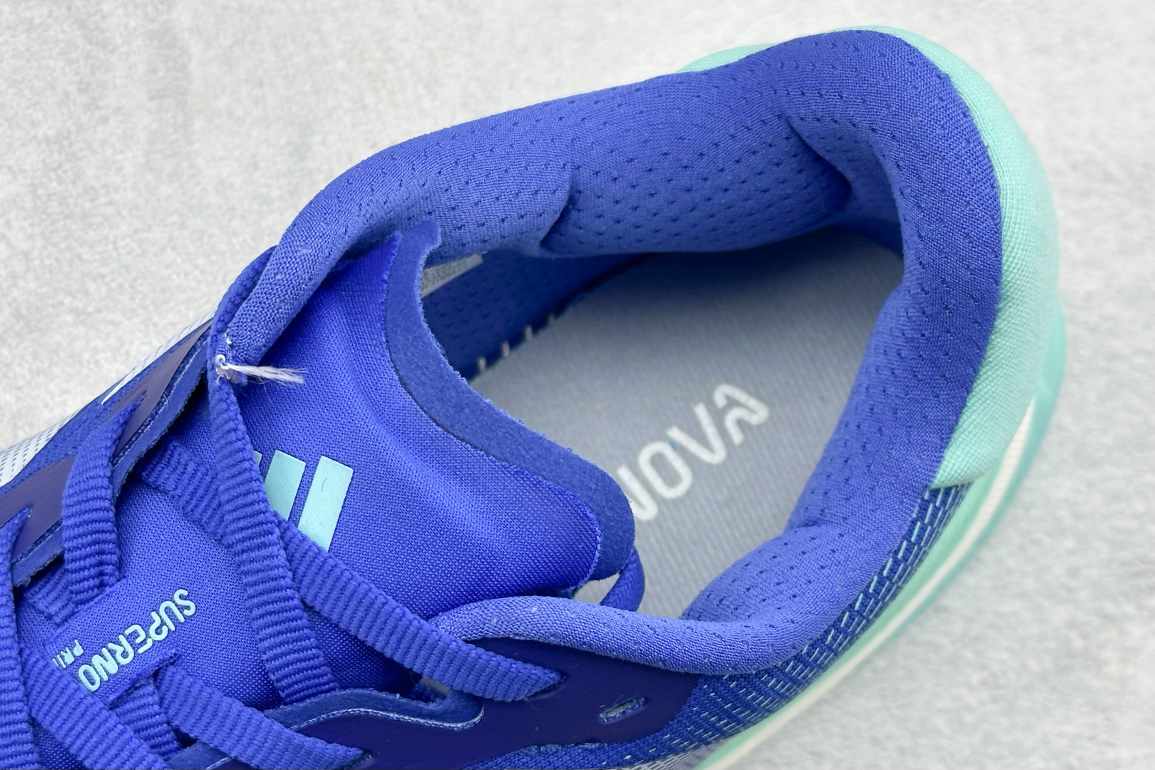 Adidas Supernova Prima M 低帮透气休闲运动跑鞋 TE1695