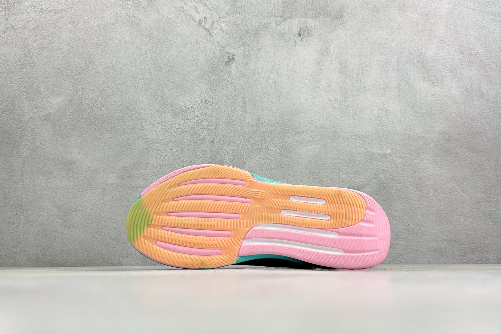 Adidas Supernova Prima M 低帮透气休闲运动跑鞋 TE1691