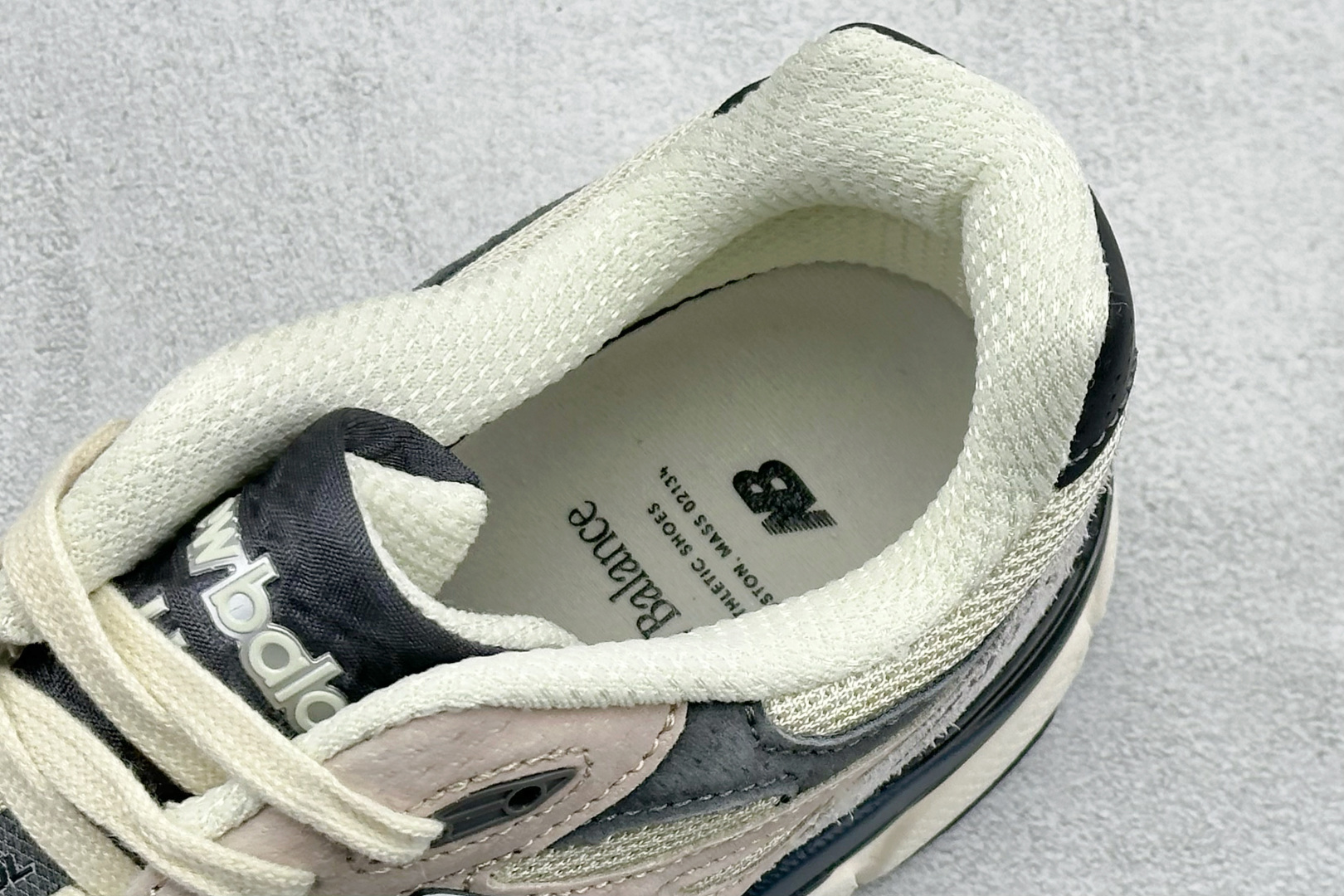DS版New Balance 新百伦 990V3系列联名款复古休闲跑步鞋 M990AD3 DS版New Balance 新百伦 990V3系列联名款复古休闲跑步鞋 M990AD3