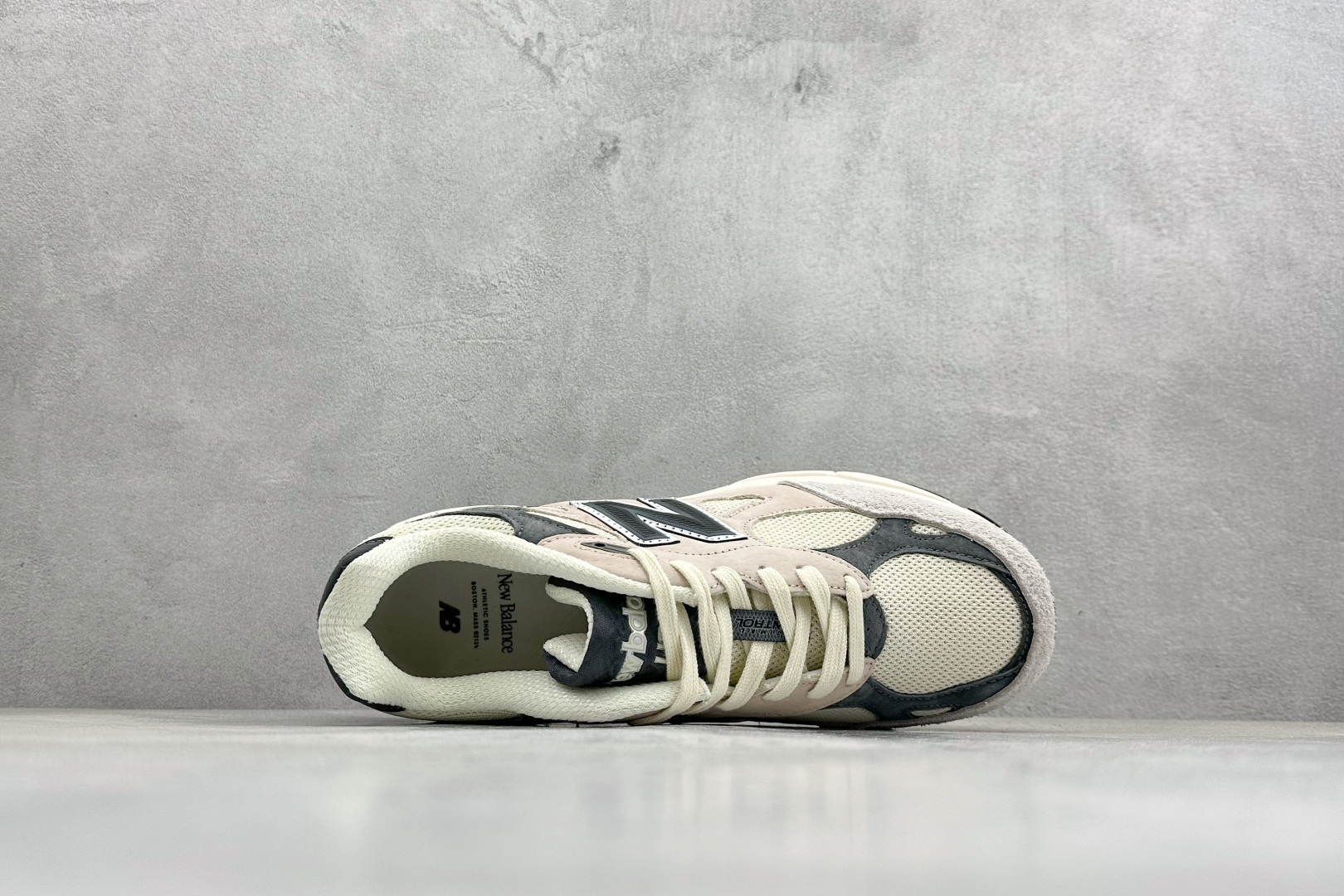 DS版New Balance 新百伦 990V3系列联名款复古休闲跑步鞋 M990AD3 DS版New Balance 新百伦 990V3系列联名款复古休闲跑步鞋 M990AD3
