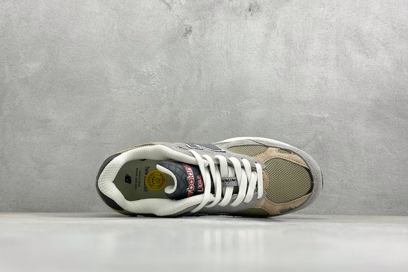 DS版New Balance 新百伦 990V3系列联名款复古休闲跑步鞋 M990TG3 DS版New Balance 新百伦 990V3系列联名款复古休闲跑步鞋 M990TG3