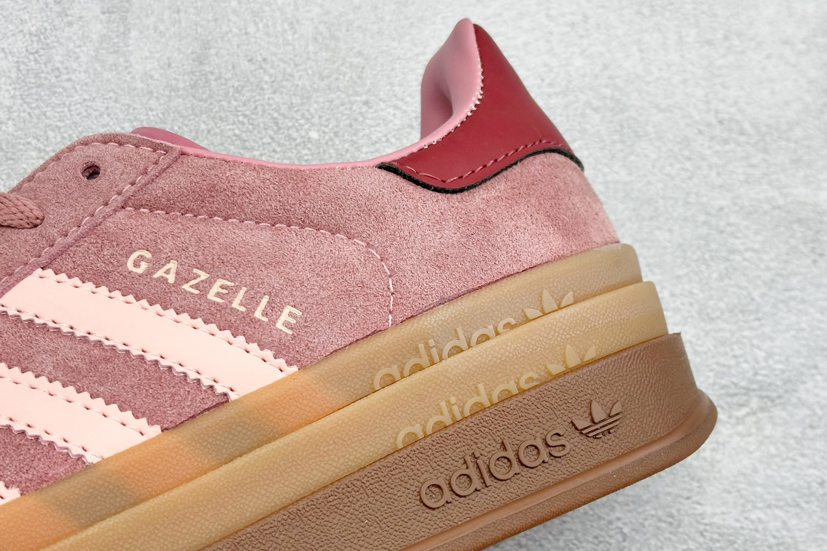 FX版Adidas Originals Gazelle Bold 三叶草厚底休闲防滑耐磨低帮板鞋 JH9666 FX版Adidas Originals Gazelle Bold 三叶草厚底休闲防滑耐磨低帮板鞋 JH9666