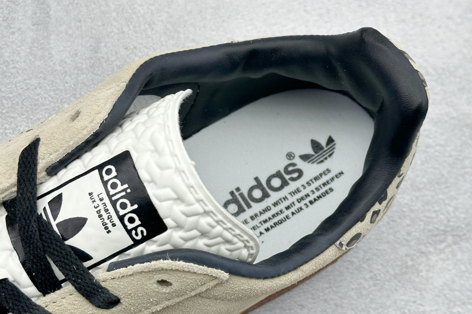 FX版Adidas Originals Gazelle Bold 三叶草厚底休闲防滑耐磨低帮板鞋 JI1370 FX版Adidas Originals Gazelle Bold 三叶草厚底休闲防滑耐磨低帮板鞋 JI1370