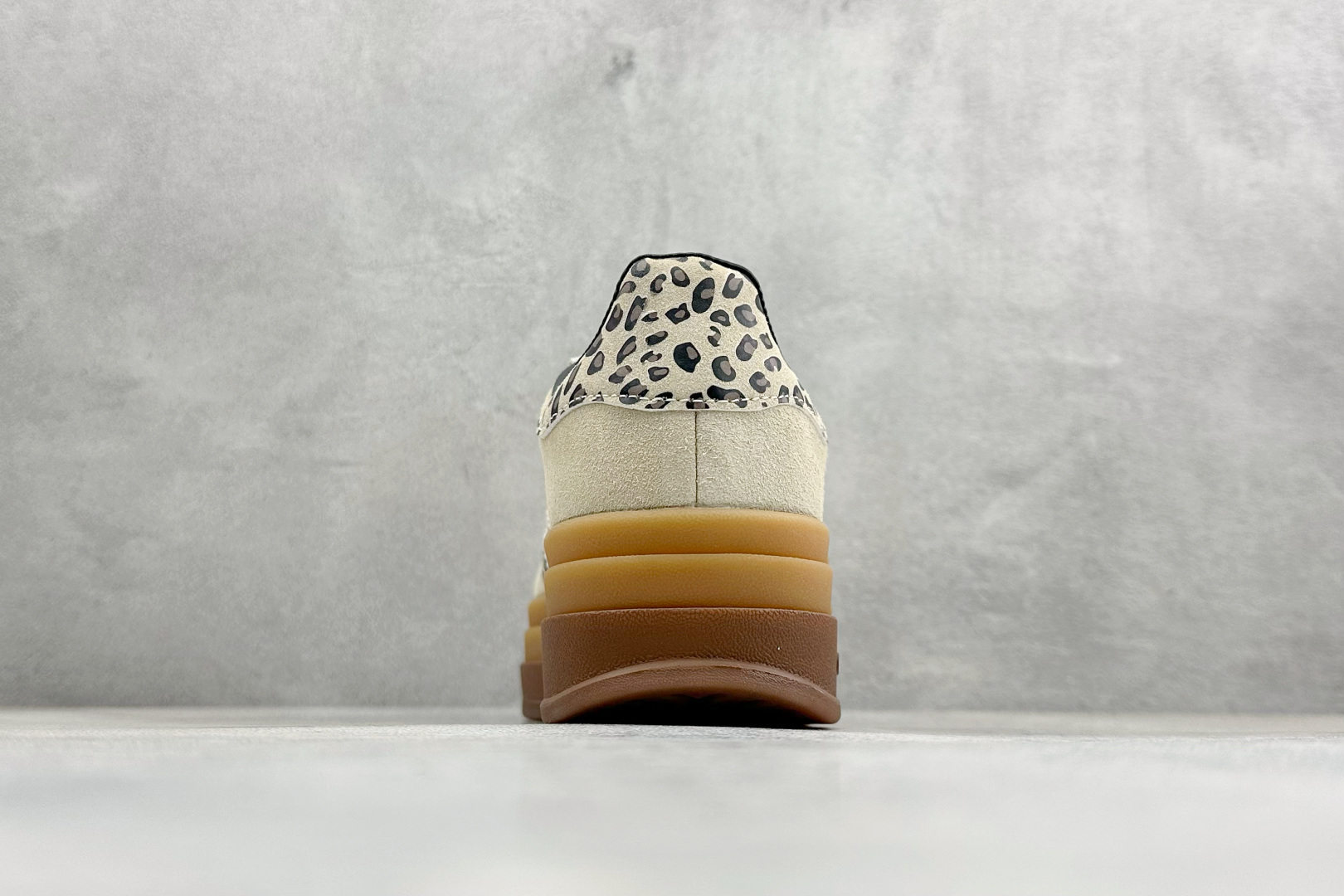 FX版Adidas Originals Gazelle Bold 三叶草厚底休闲防滑耐磨低帮板鞋 JI1370 FX版Adidas Originals Gazelle Bold 三叶草厚底休闲防滑耐磨低帮板鞋 JI1370
