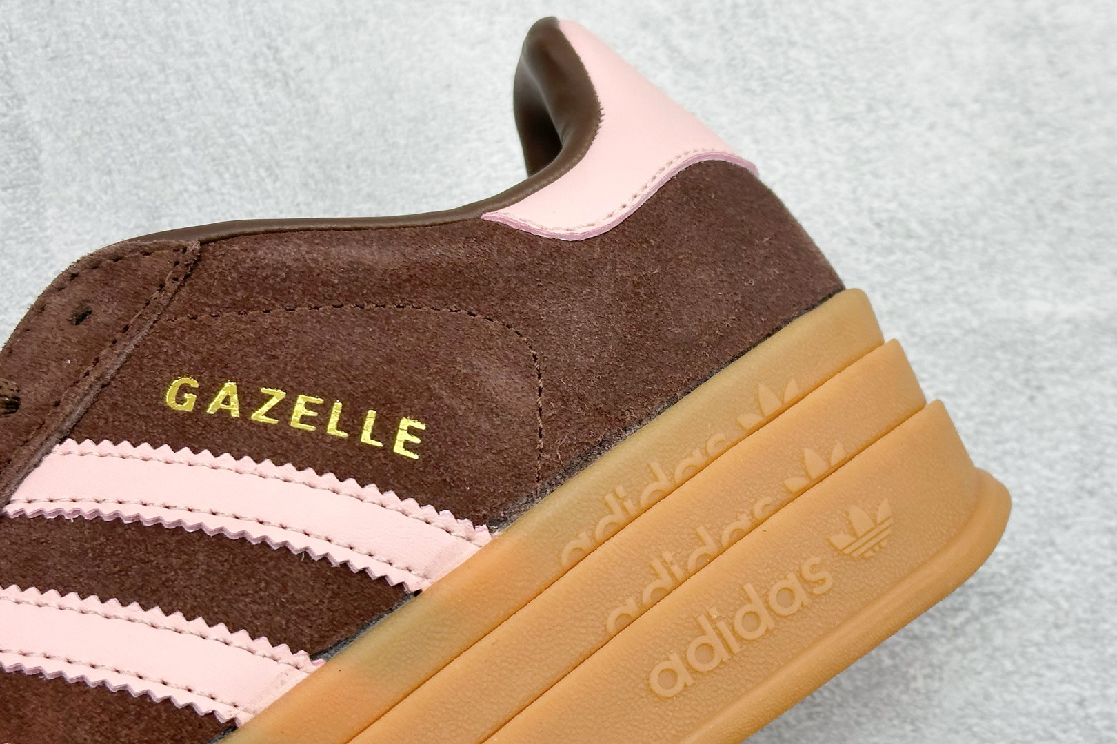 FX版Adidas Originals Gazelle Bold 三叶草厚底休闲防滑耐磨低帮板鞋 JI0326 FX版Adidas Originals Gazelle Bold 三叶草厚底休闲防滑耐磨低帮板鞋 JI0326