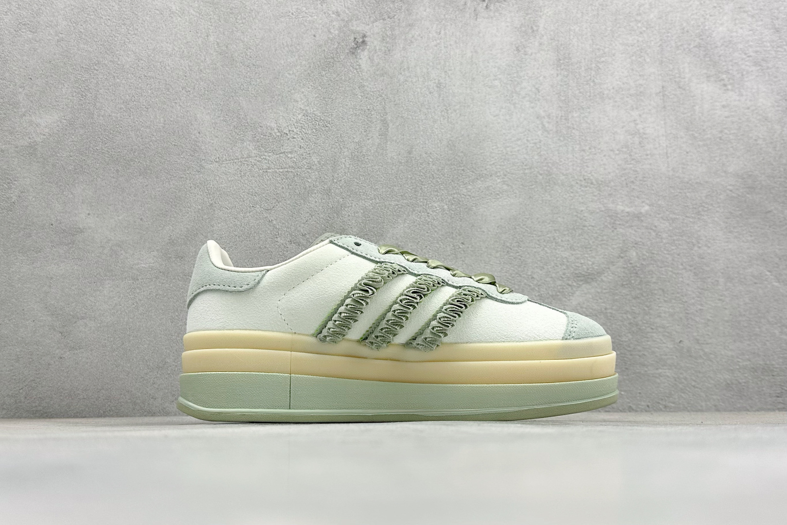 FX版Adidas Originals Gazelle Bold 三叶草厚底休闲防滑耐磨低帮板鞋 JR8373 FX版Adidas Originals Gazelle Bold 三叶草厚底休闲防滑耐磨低帮板鞋 JR8373