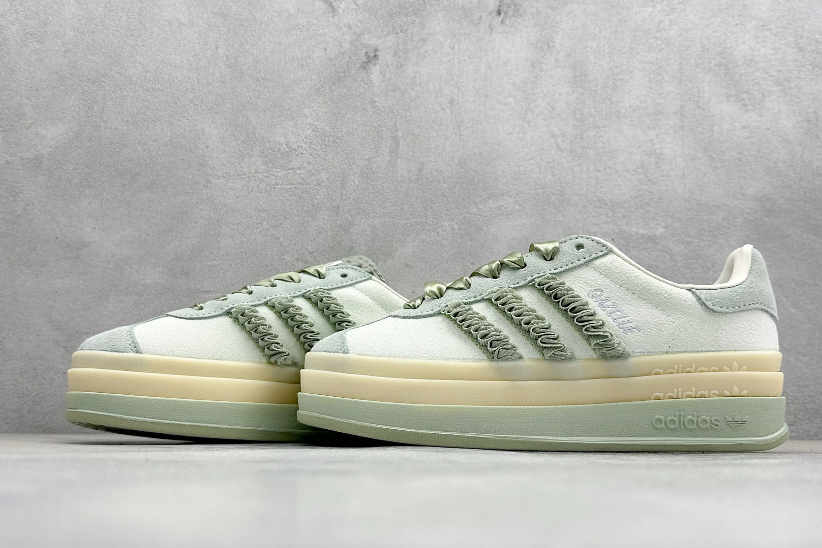 FX版Adidas Originals Gazelle Bold 三叶草厚底休闲防滑耐磨低帮板鞋 JR8373 FX版Adidas Originals Gazelle Bold 三叶草厚底休闲防滑耐磨低帮板鞋 JR8373