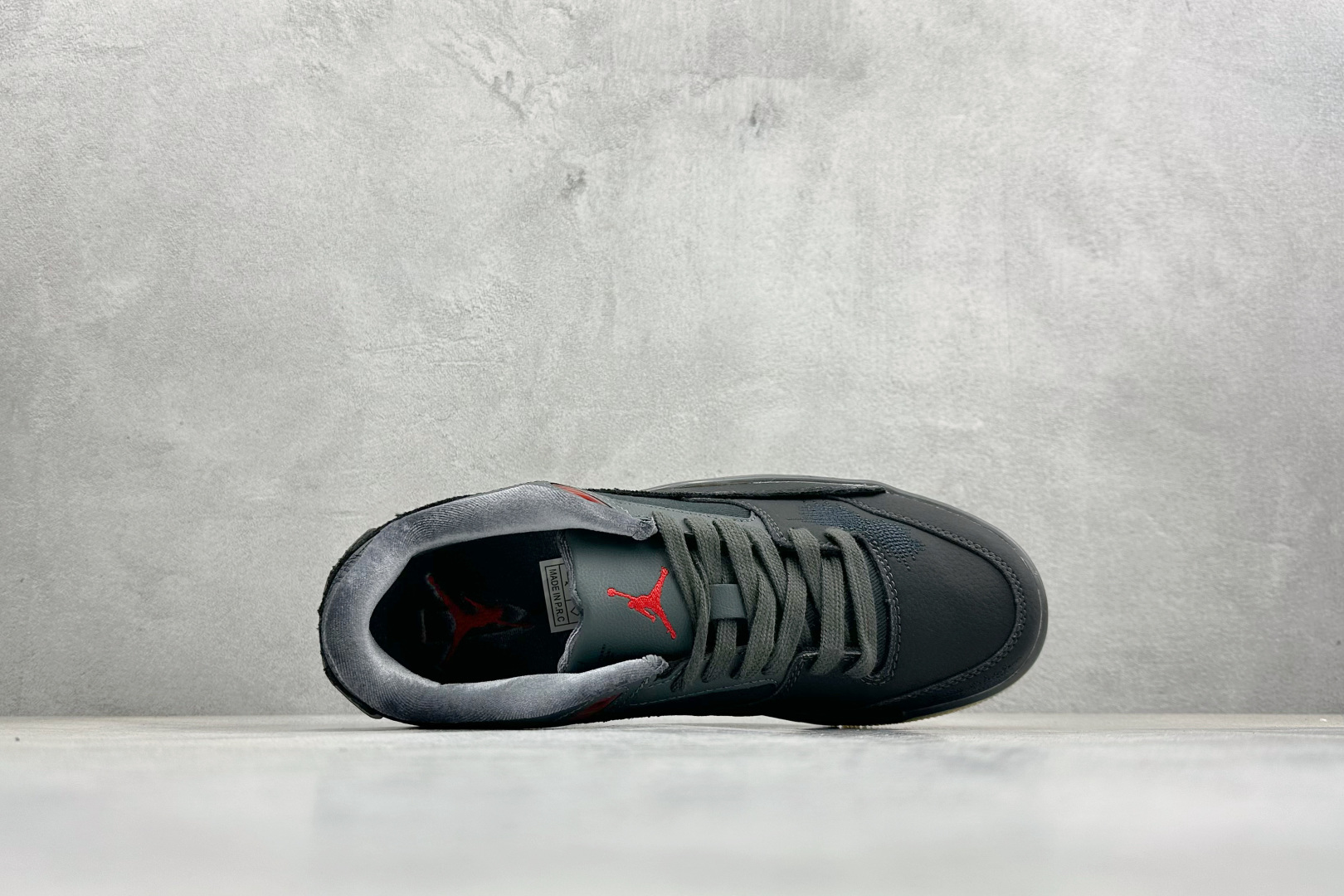 Air Jordan Flight Court 乔丹低帮复古篮球鞋 HQ2958-006 Air Jordan Flight Court 乔丹低帮复古篮球鞋 HQ2958-006