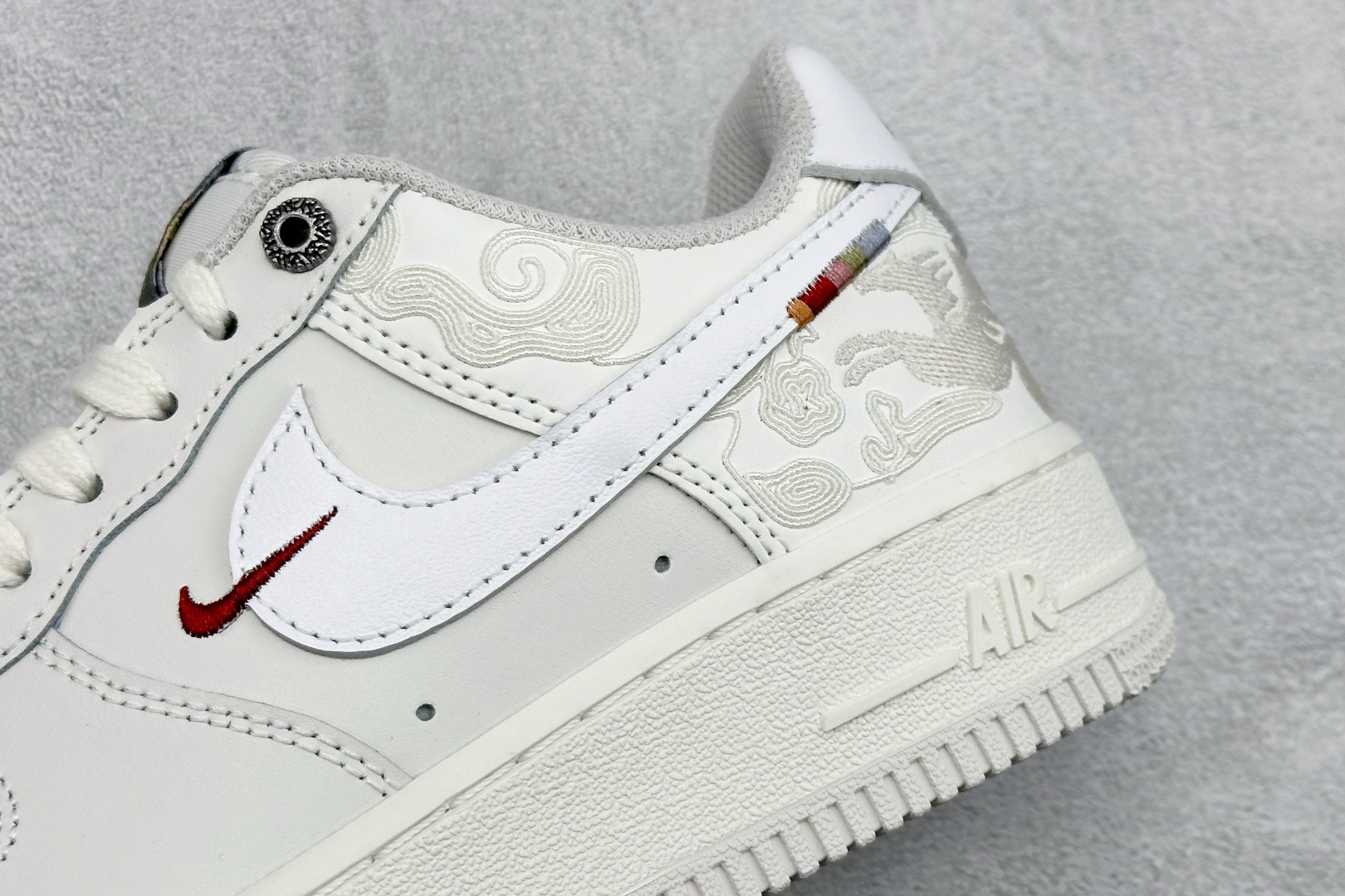 S2Nike Air Force 1 '07 Pegasus Pack 马年限定CNY新年款脱缰系列 舒适贴合 透气低帮板鞋 IQ1119-011 S2Nike Air Force 1 '07 Pegasus Pack 马年限定CNY新年款脱缰系列 舒适贴合 透气低帮板鞋 IQ1119-011