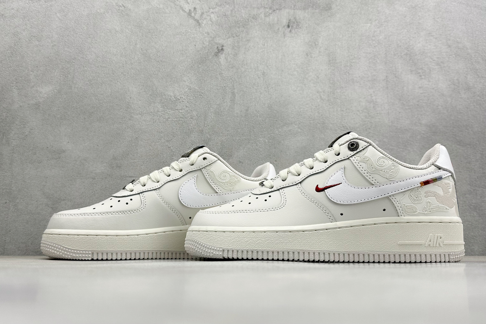 S2Nike Air Force 1 '07 Pegasus Pack 马年限定CNY新年款脱缰系列 舒适贴合 透气低帮板鞋 IQ1119-011 S2Nike Air Force 1 '07 Pegasus Pack 马年限定CNY新年款脱缰系列 舒适贴合 透气低帮板鞋 IQ1119-011
