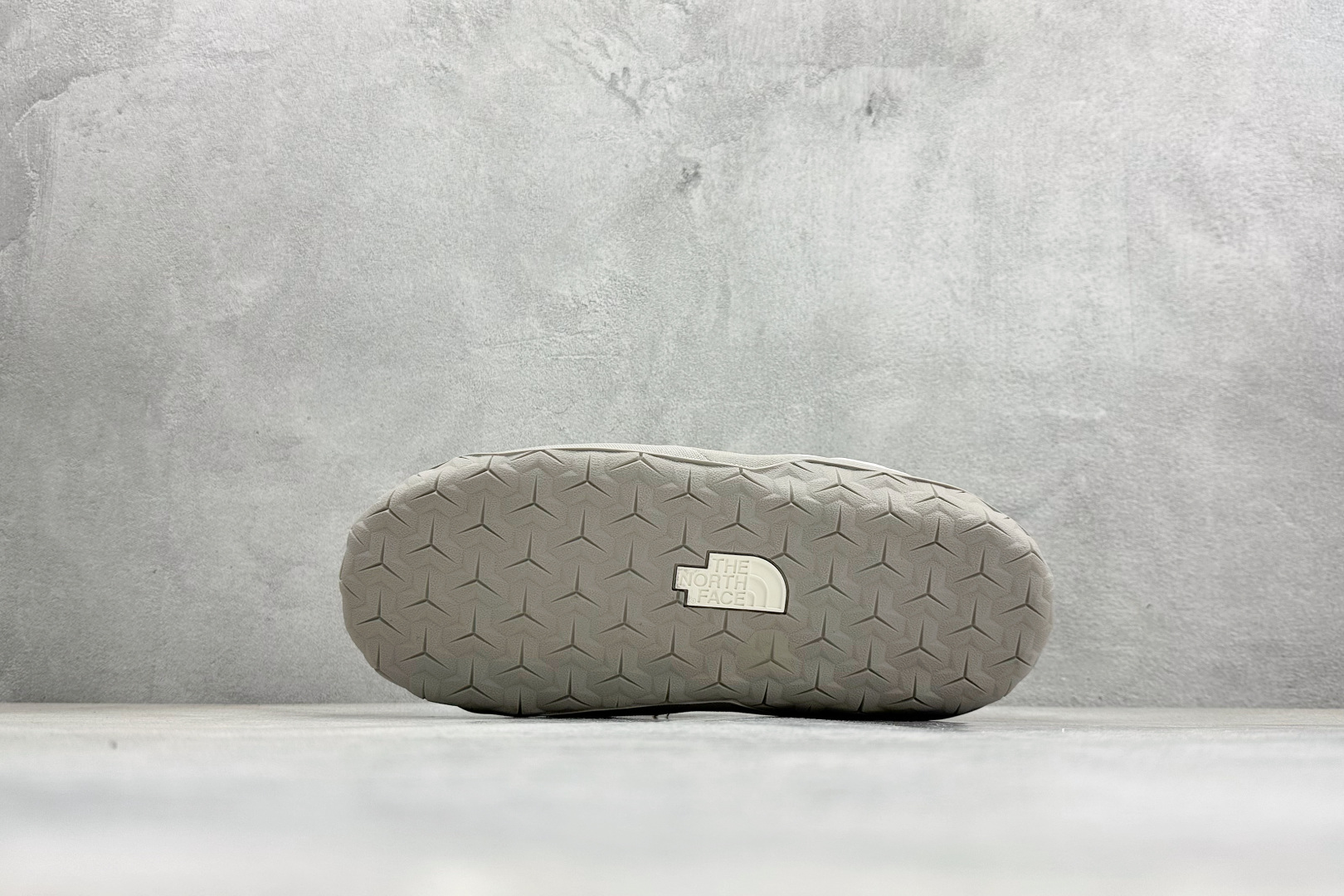 The North M Nuptse Mule 北面舒适耐磨透气低帮生活鞋 NFOA5G2B7UR-085