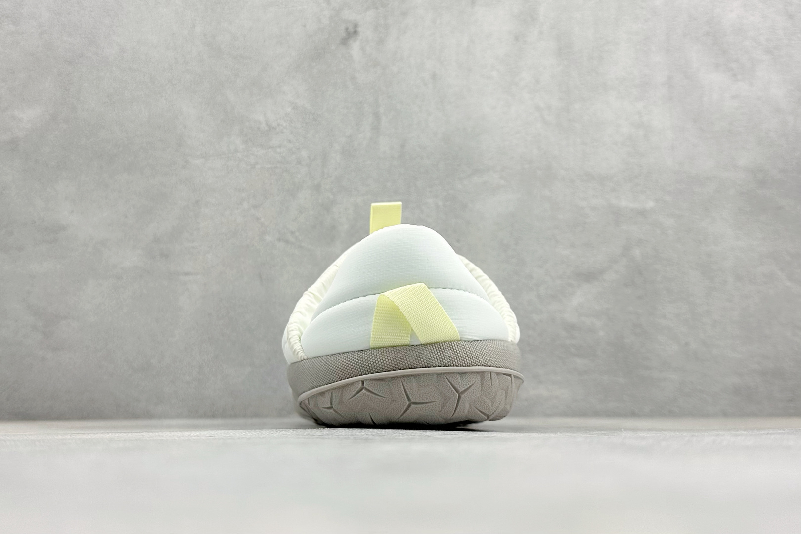 The North M Nuptse Mule 北面舒适耐磨透气低帮生活鞋 NFOA5G2B7UR-085