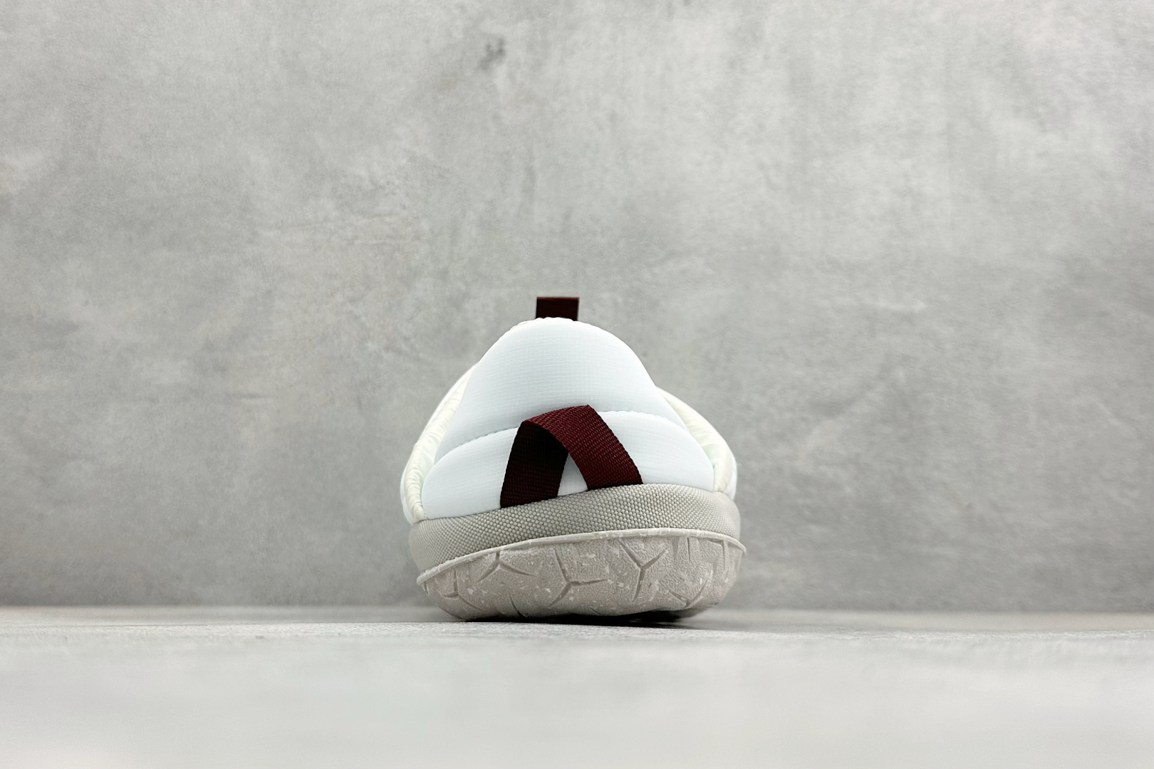 150 The North M Nuptse Mule 北面舒适耐磨透气低帮生活鞋 NFOA5G2BQ4C-100