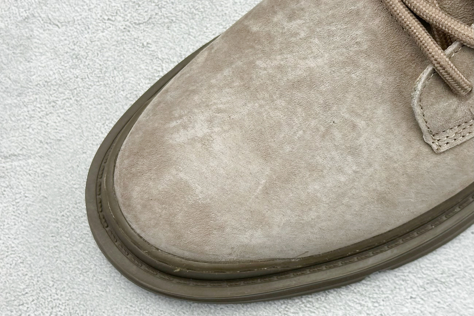 W1版CAT/卡特 硬汉推土机品牌 秋冬款 户外中帮休闲系带男鞋 P727917 W1版CAT/卡特 硬汉推土机品牌 秋冬款 户外中帮休闲系带男鞋 P727917