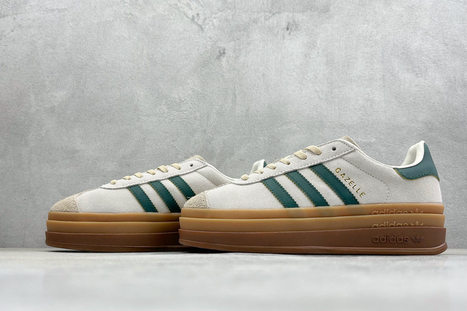 FX版Adidas Originals Gazelle Bold 三叶草厚底休闲防滑耐磨低帮板鞋 ID7056 FX版Adidas Originals Gazelle Bold 三叶草厚底休闲防滑耐磨低帮板鞋 ID7056