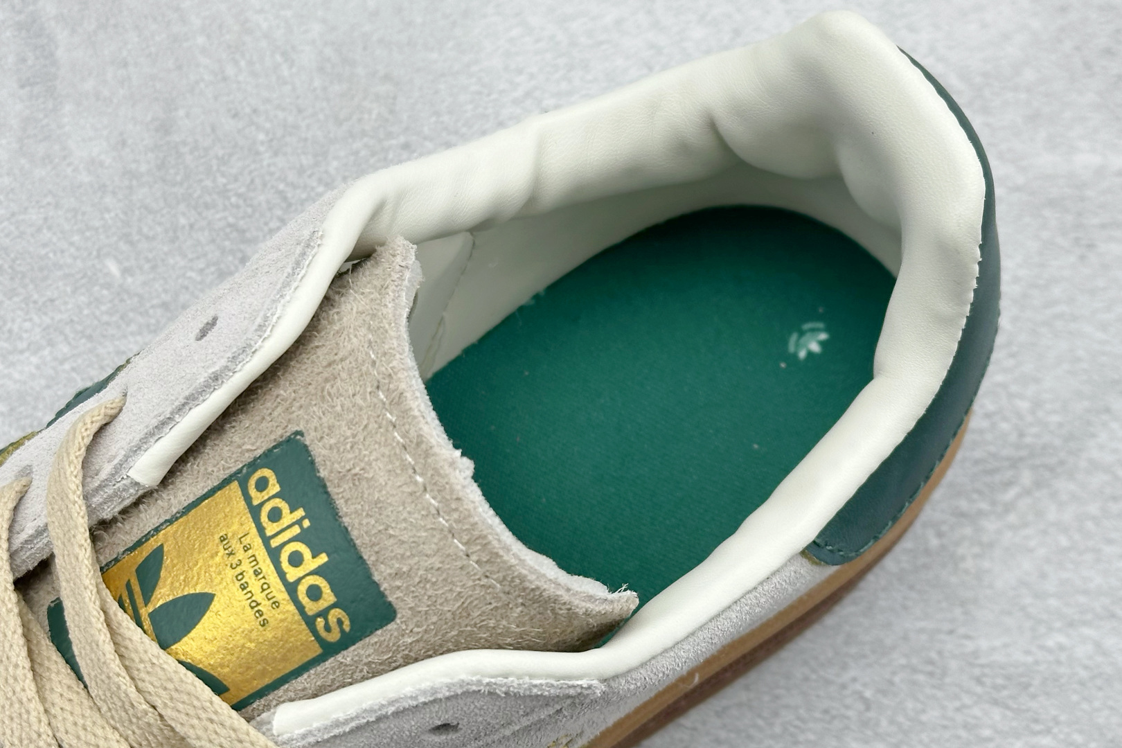 FX版Adidas Originals Gazelle Bold 三叶草厚底休闲防滑耐磨低帮板鞋 ID7056 FX版Adidas Originals Gazelle Bold 三叶草厚底休闲防滑耐磨低帮板鞋 ID7056