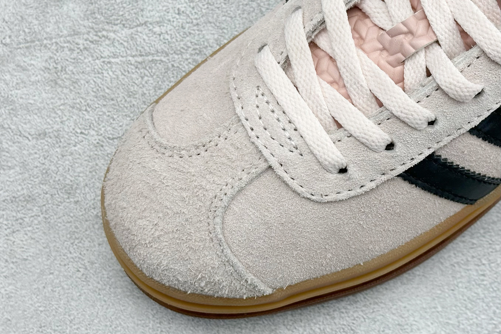 FX版Adidas Originals Gazelle Bold 三叶草厚底休闲防滑耐磨低帮板鞋 IE0429 FX版Adidas Originals Gazelle Bold 三叶草厚底休闲防滑耐磨低帮板鞋 IE0429