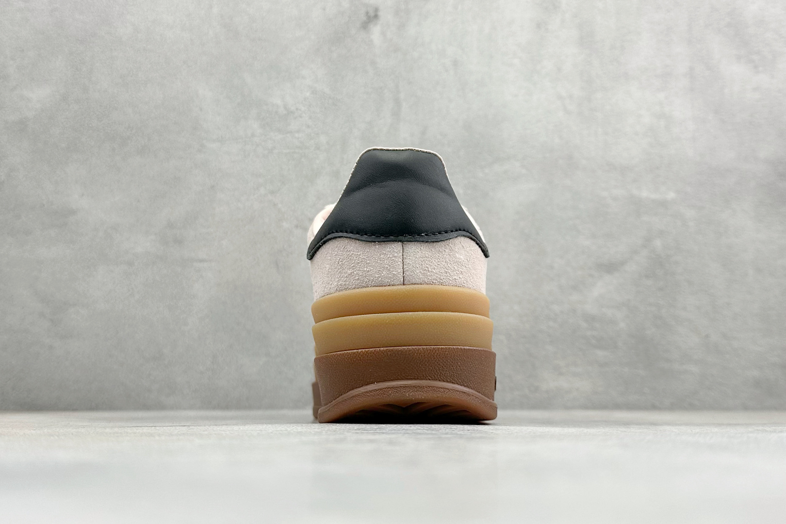 FX版Adidas Originals Gazelle Bold 三叶草厚底休闲防滑耐磨低帮板鞋 IE0429 FX版Adidas Originals Gazelle Bold 三叶草厚底休闲防滑耐磨低帮板鞋 IE0429