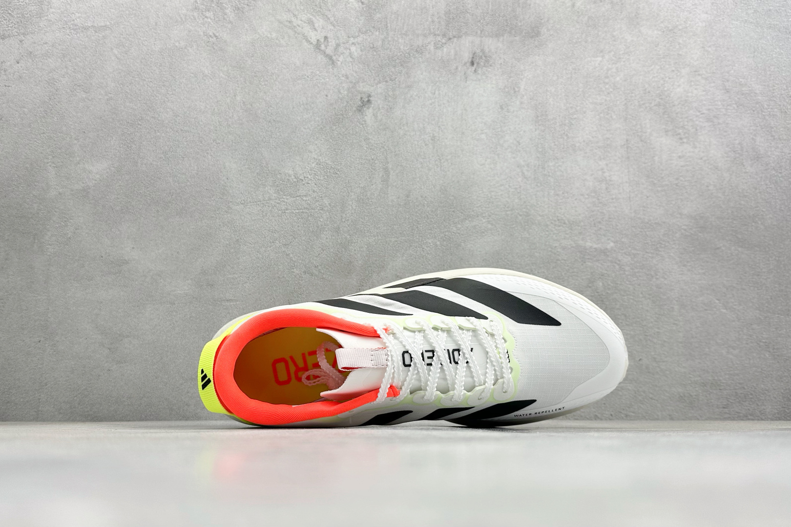 TY版AD ADIZERO EVO SL ATR 阿迪超轻透气缓震跑鞋 KK0328 TY版AD ADIZERO EVO SL ATR 阿迪超轻透气缓震跑鞋 KK0328