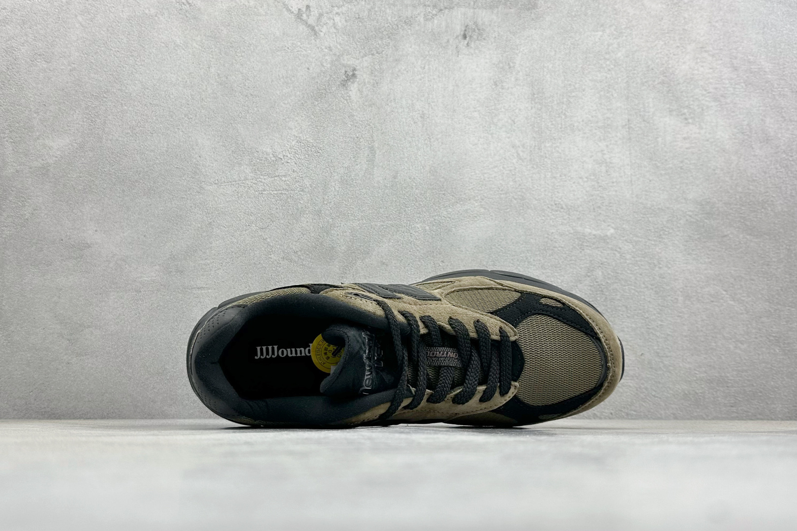 DS版New Balance 新百伦 990V3系列联名款复古休闲跑步鞋 M990JJ3 DS版New Balance 新百伦 990V3系列联名款复古休闲跑步鞋 M990JJ3
