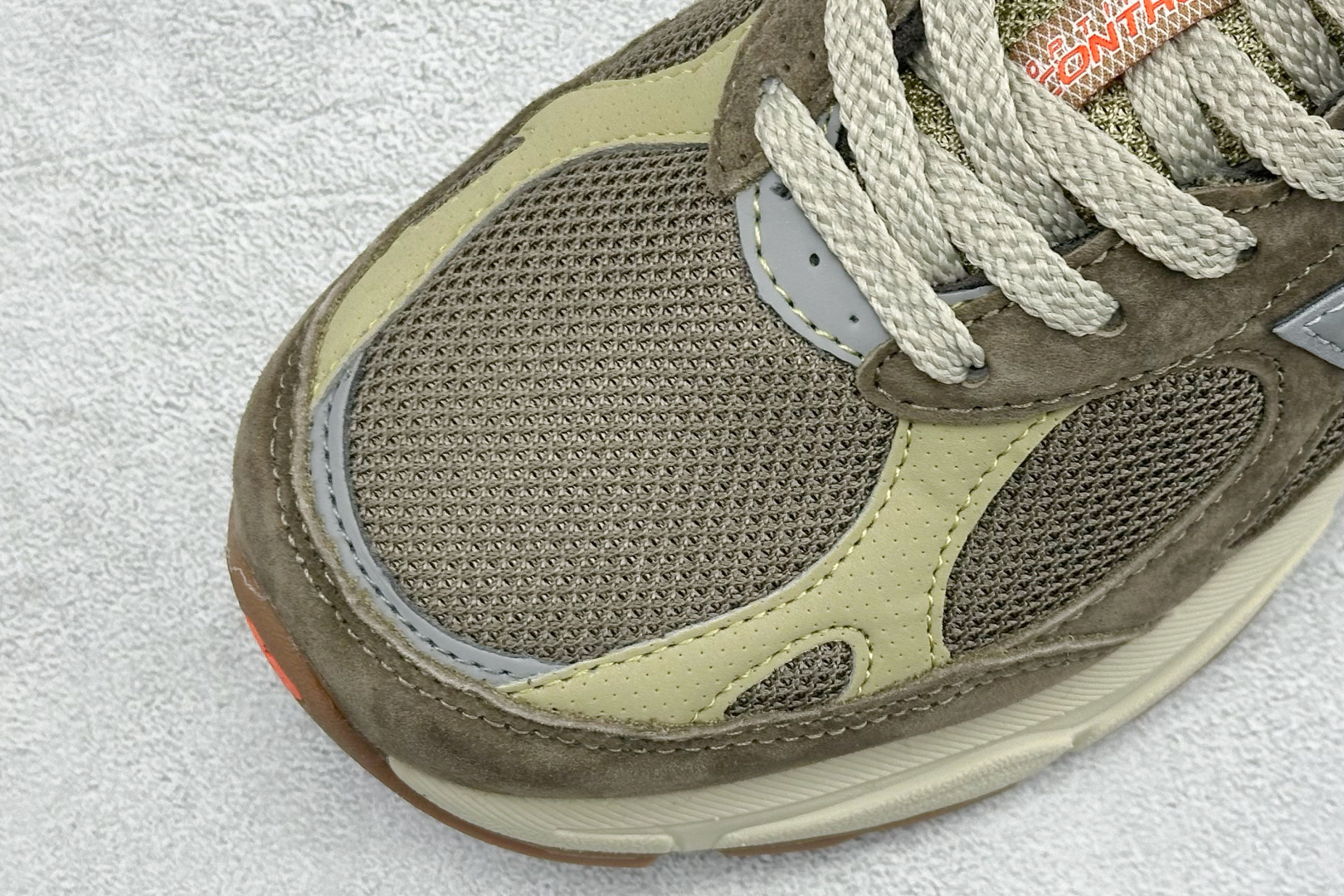 DS版New Balance 新百伦 990V3系列联名款复古休闲跑步鞋 M990BD3 DS版New Balance 新百伦 990V3系列联名款复古休闲跑步鞋 M990BD3