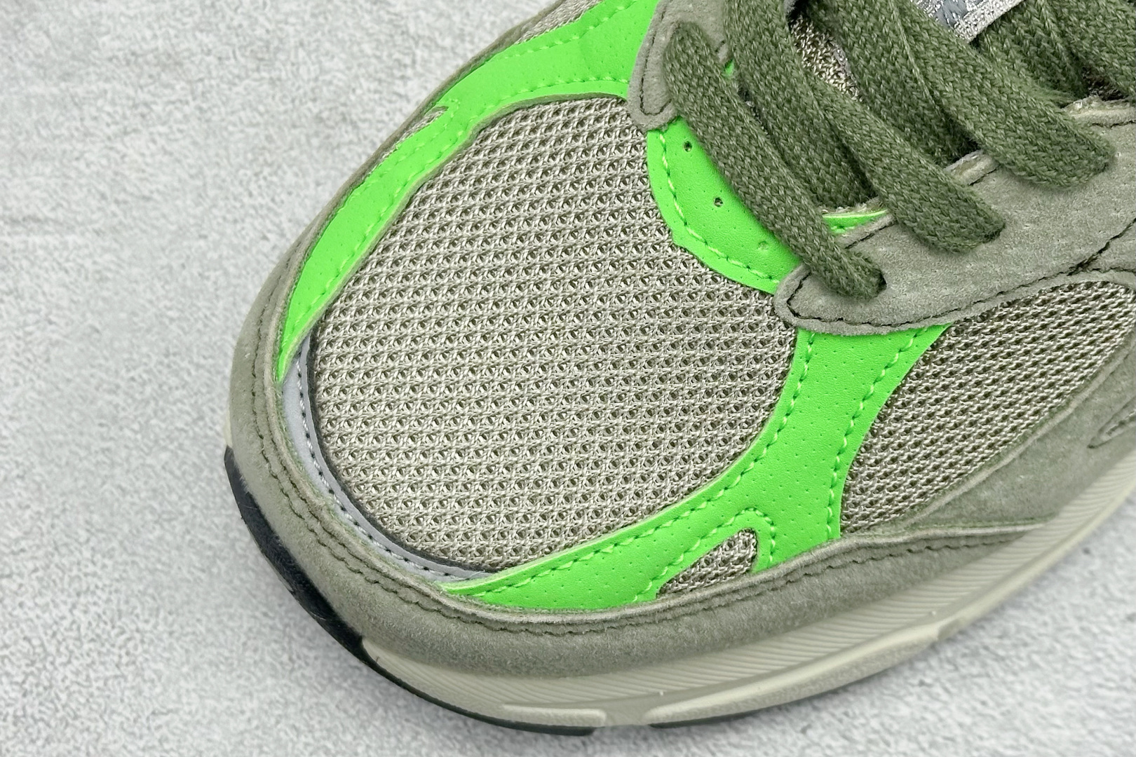 220 DS版New Balance 新百伦 990V3系列联名款复古休闲跑步鞋 M990PP3-Chinese UA Cheap High Quatity Brand Clothes Bags handbags Sneakers wholesale wholesaler seller from China Factory suppliers Fashion Clothing Shoes best Quality Beautiful Price 220 DS版New Balance 新百伦 990V3系列联名款复古休闲跑步鞋 M990PP3
