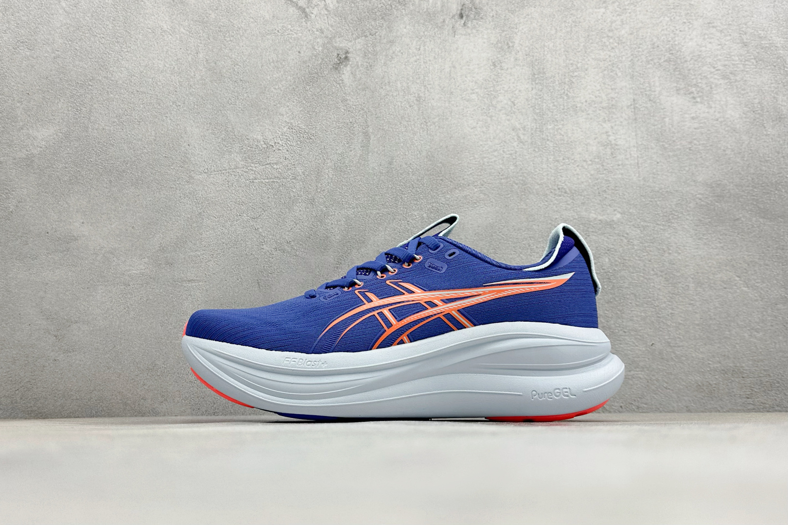 Asics Gel-Nimbus 28 亚瑟士复古透气休闲鞋缓震耐磨跑步鞋 1011C127-401 Asics Gel-Nimbus 28 亚瑟士复古透气休闲鞋缓震耐磨跑步鞋 1011C127-401
