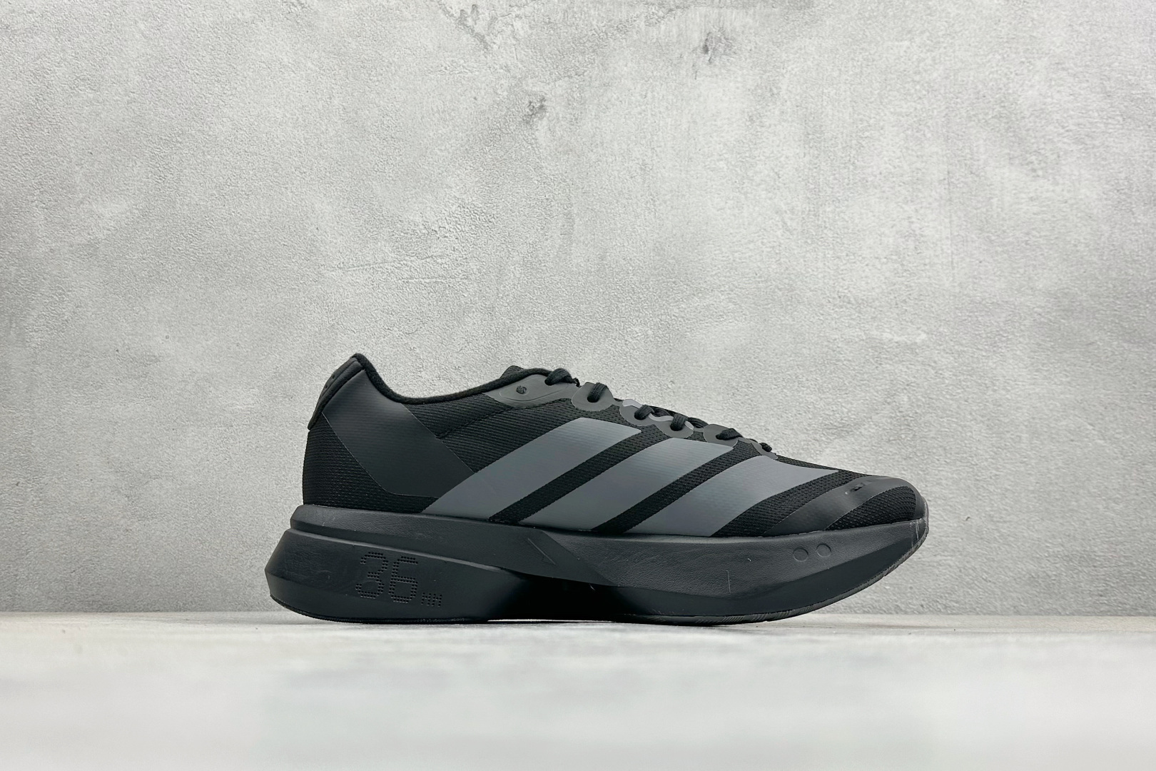 AD Adizero Boston 13 透气网布竞速跑鞋 JQ9828 AD Adizero Boston 13 透气网布竞速跑鞋 JQ9828