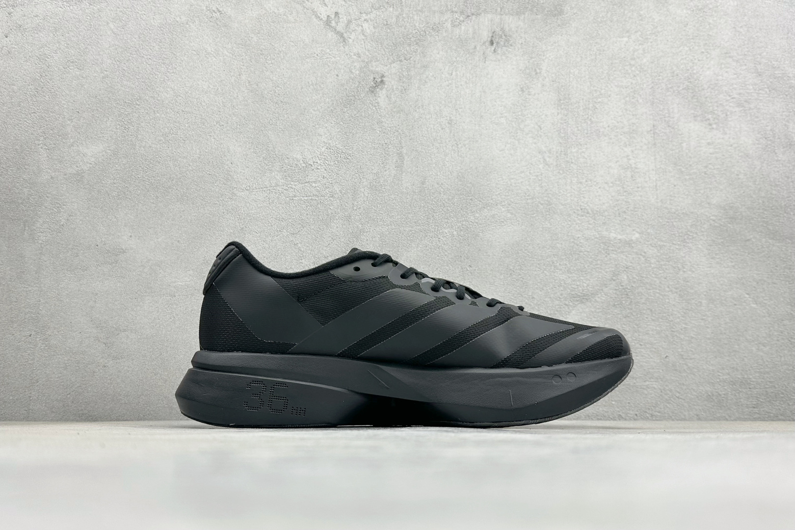 AD Adizero Boston 13 透气网布竞速跑鞋 JQ9827 AD Adizero Boston 13 透气网布竞速跑鞋 JQ9827