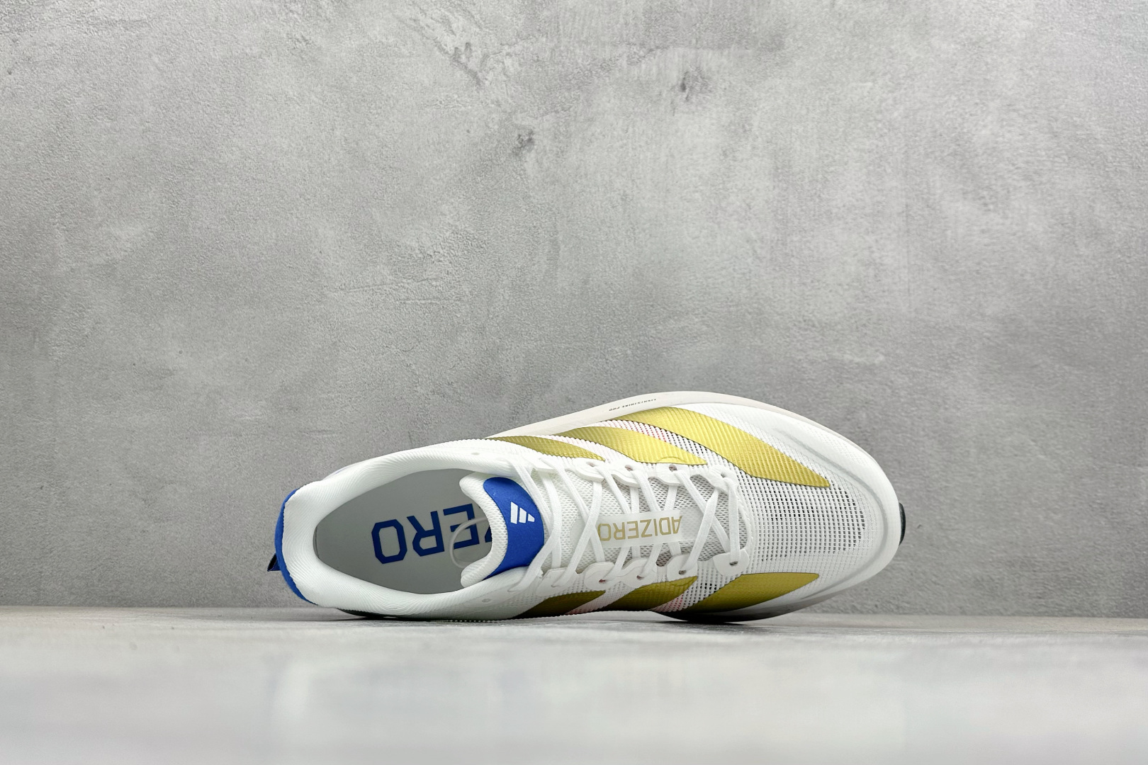 AD Adizero Boston 13 透气网布竞速跑鞋 JR4933 AD Adizero Boston 13 透气网布竞速跑鞋 JR4933