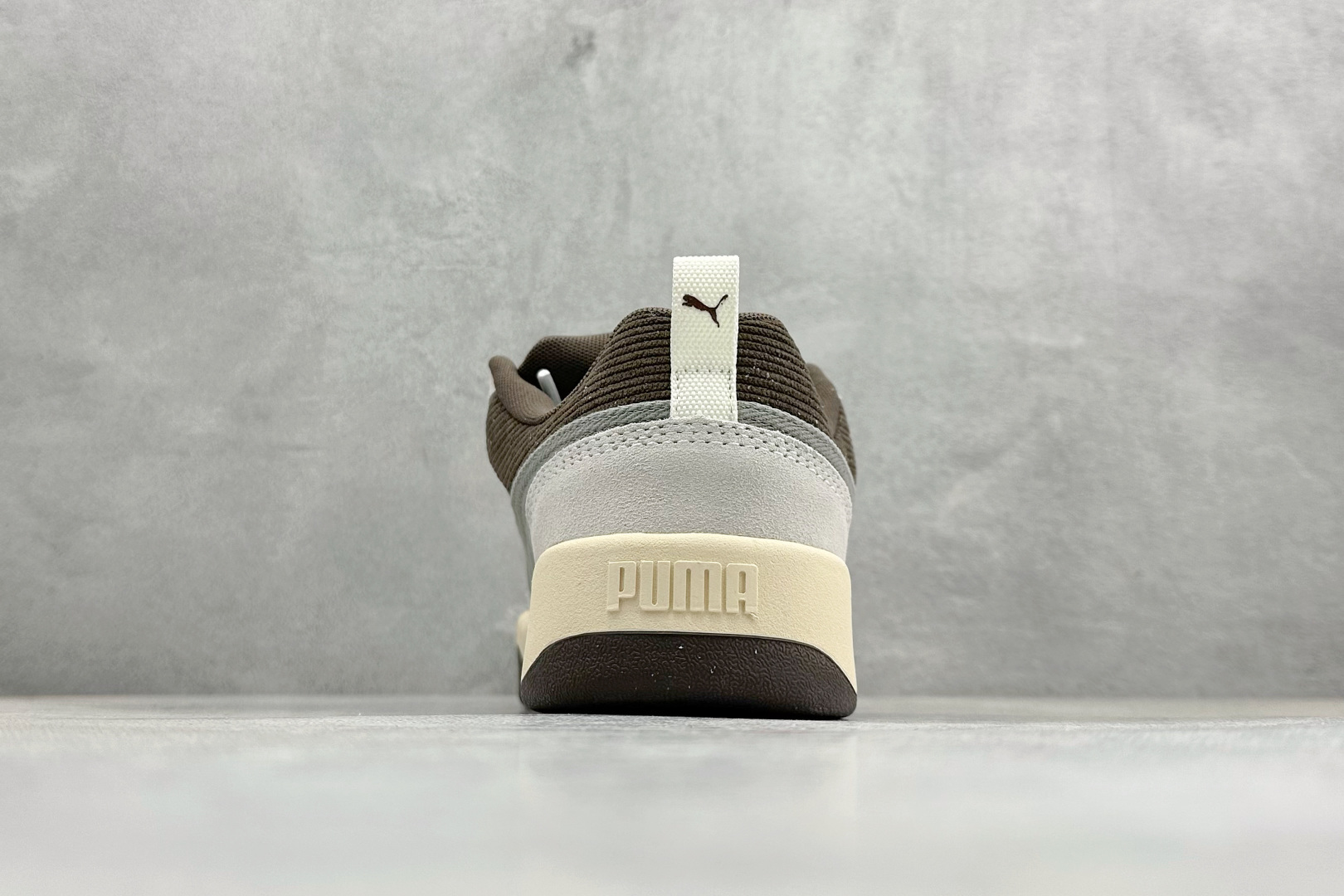 TPuma Park Lifestyle 彪马防滑耐磨低帮德训板鞋 405264-02 TPuma Park Lifestyle 彪马防滑耐磨低帮德训板鞋 405264-02