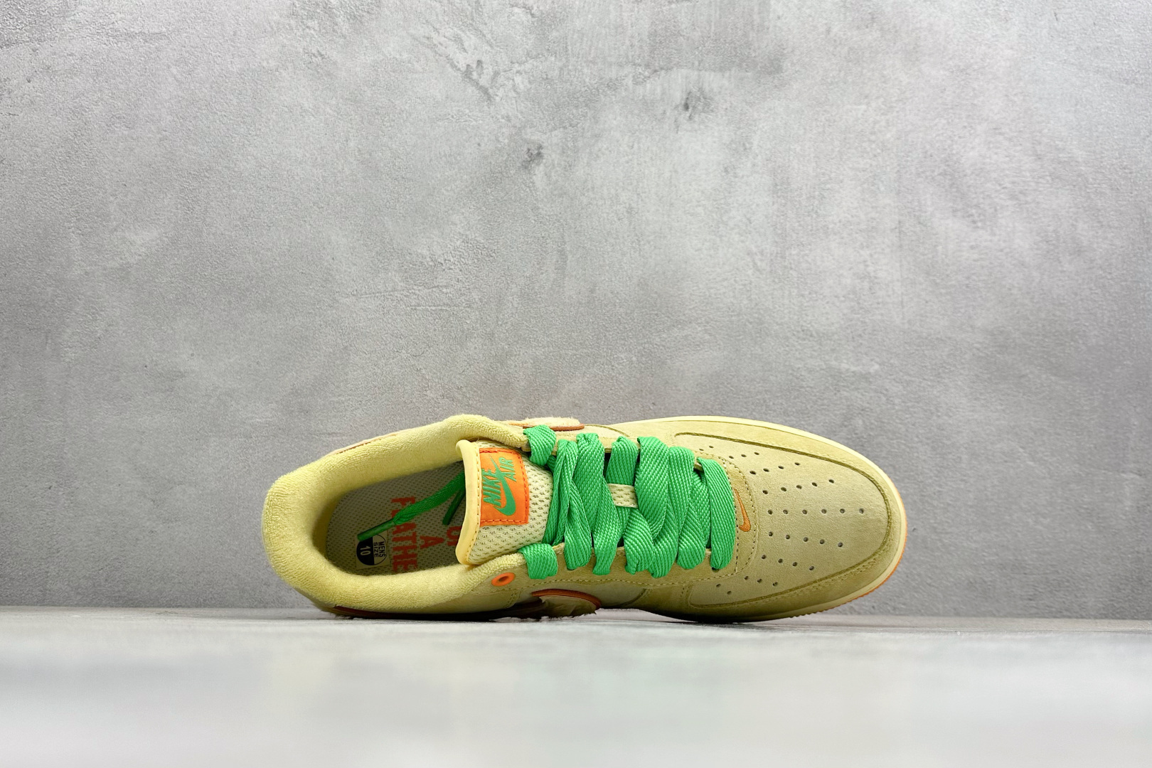 S2纯原OAF x Nike Air Force 1'07 Low Egg 联名款 空军一号低帮休闲板鞋 IU7612-700 S2纯原OAF x Nike Air Force 1'07 Low Egg 联名款 空军一号低帮休闲板鞋 IU7612-700
