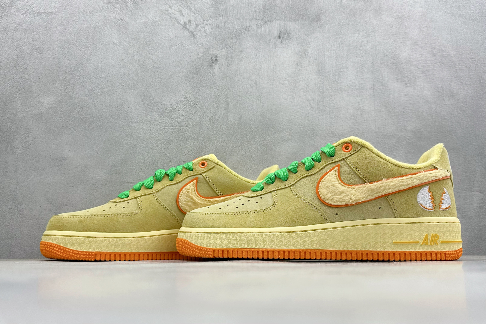 S2纯原OAF x Nike Air Force 1'07 Low Egg 联名款 空军一号低帮休闲板鞋 IU7612-700 S2纯原OAF x Nike Air Force 1'07 Low Egg 联名款 空军一号低帮休闲板鞋 IU7612-700