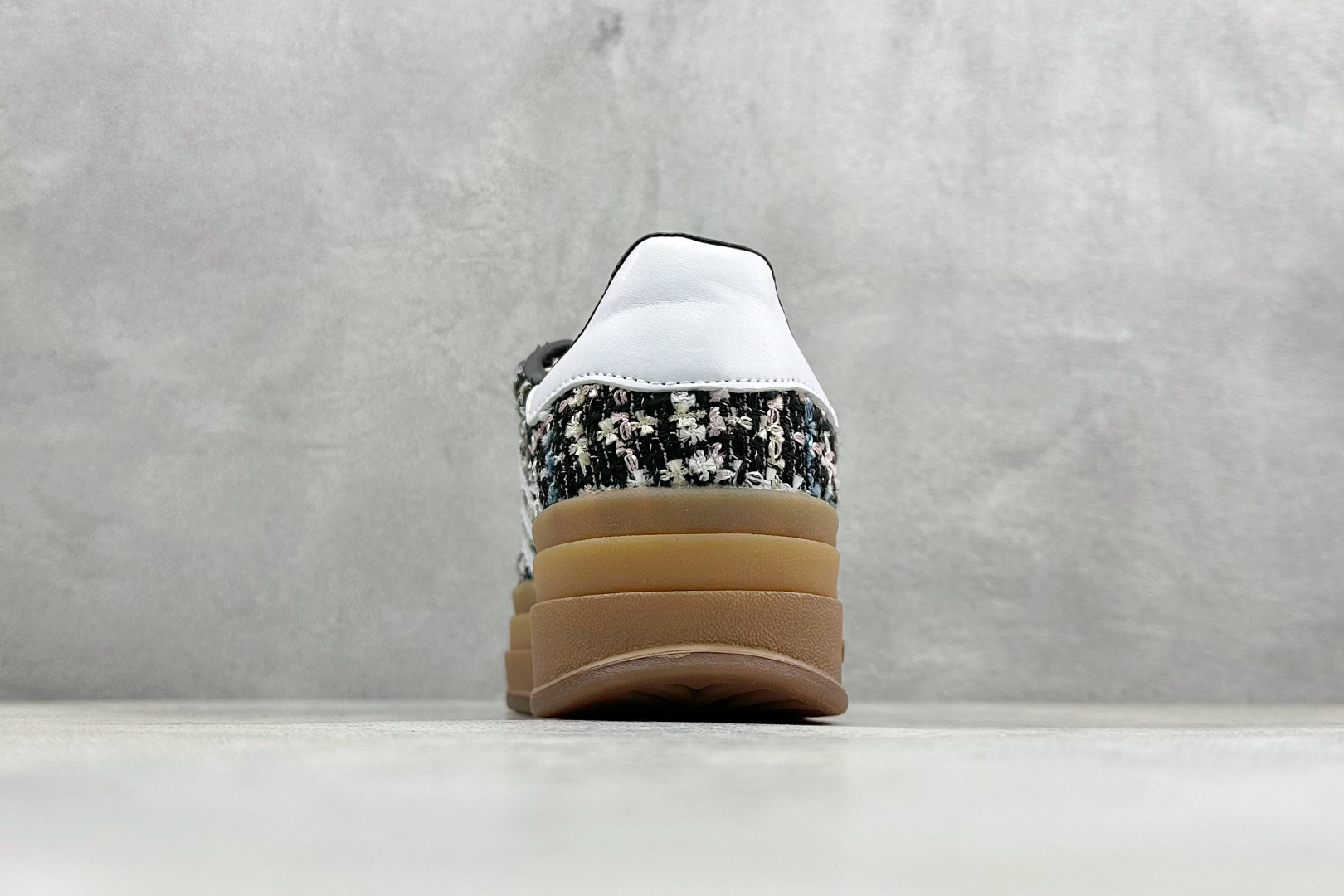 FX版Adidas Originals Gazelle Bold 三叶草厚底休闲防滑耐磨低帮板鞋 JP5672 FX版Adidas Originals Gazelle Bold 三叶草厚底休闲防滑耐磨低帮板鞋 JP5672