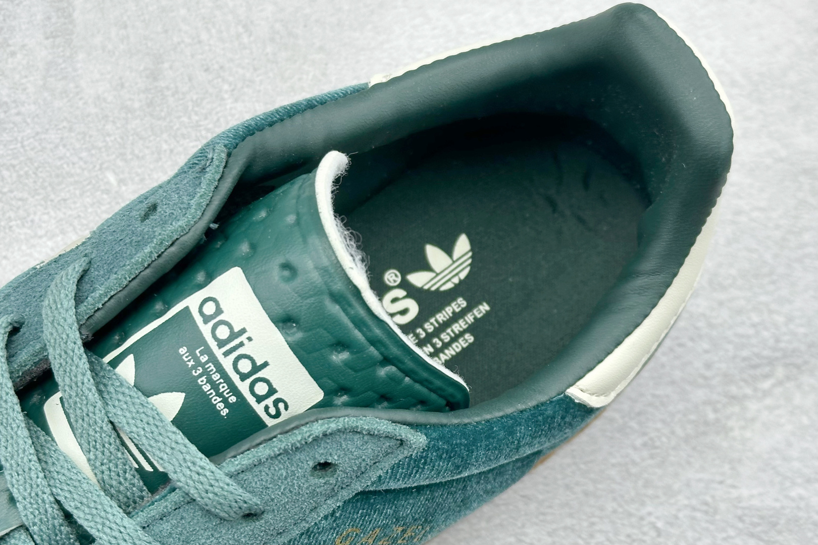FX版Adidas Originals Gazelle Bold 三叶草厚底休闲防滑耐磨低帮板鞋 IG4391 FX版Adidas Originals Gazelle Bold 三叶草厚底休闲防滑耐磨低帮板鞋 IG4391