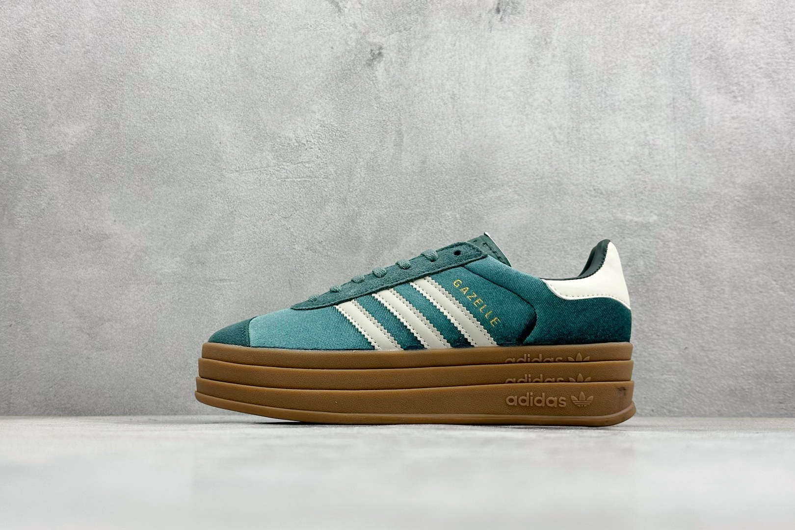 FX版Adidas Originals Gazelle Bold 三叶草厚底休闲防滑耐磨低帮板鞋 IG4391 FX版Adidas Originals Gazelle Bold 三叶草厚底休闲防滑耐磨低帮板鞋 IG4391