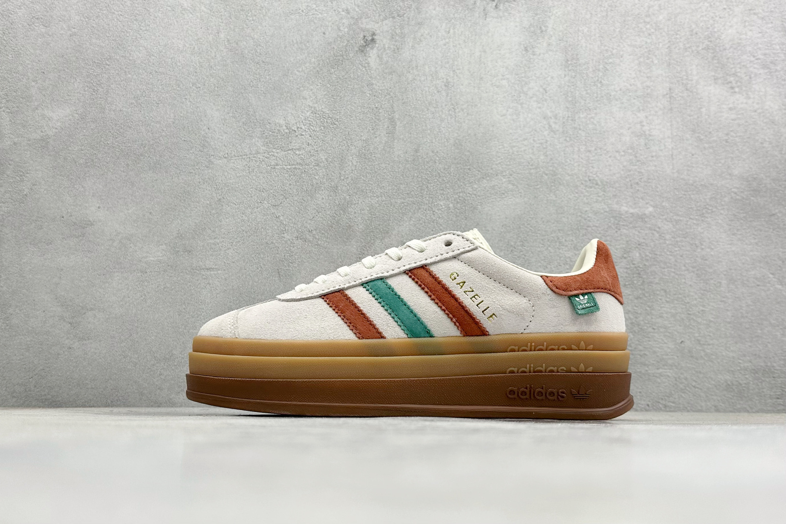 FX版Adidas Originals Gazelle Bold 三叶草厚底休闲防滑耐磨低帮板鞋 IG3685 FX版Adidas Originals Gazelle Bold 三叶草厚底休闲防滑耐磨低帮板鞋 IG3685
